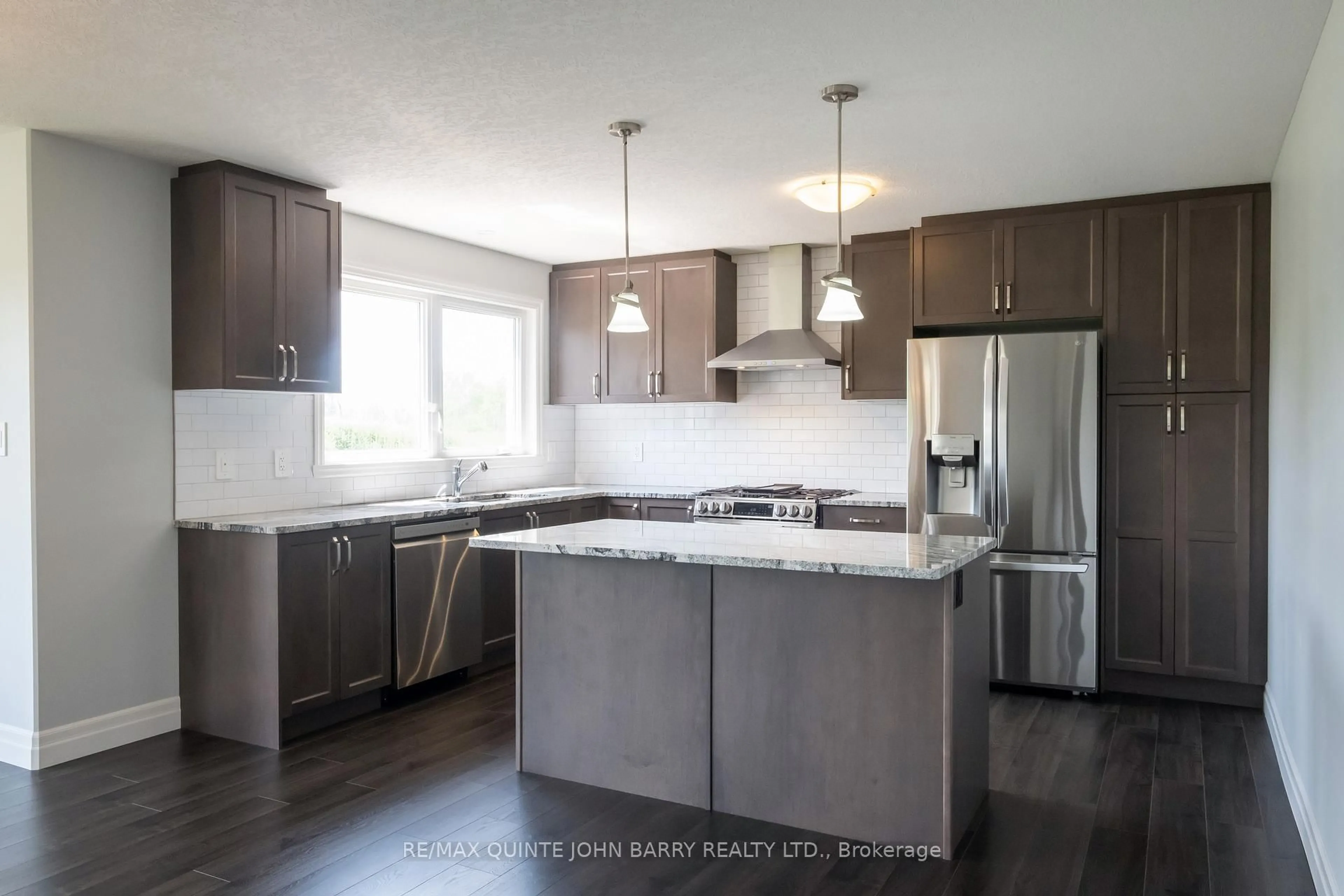 Open concept kitchen, unknown for 49 Lanark Dr, Belleville Ontario K8N 0G8