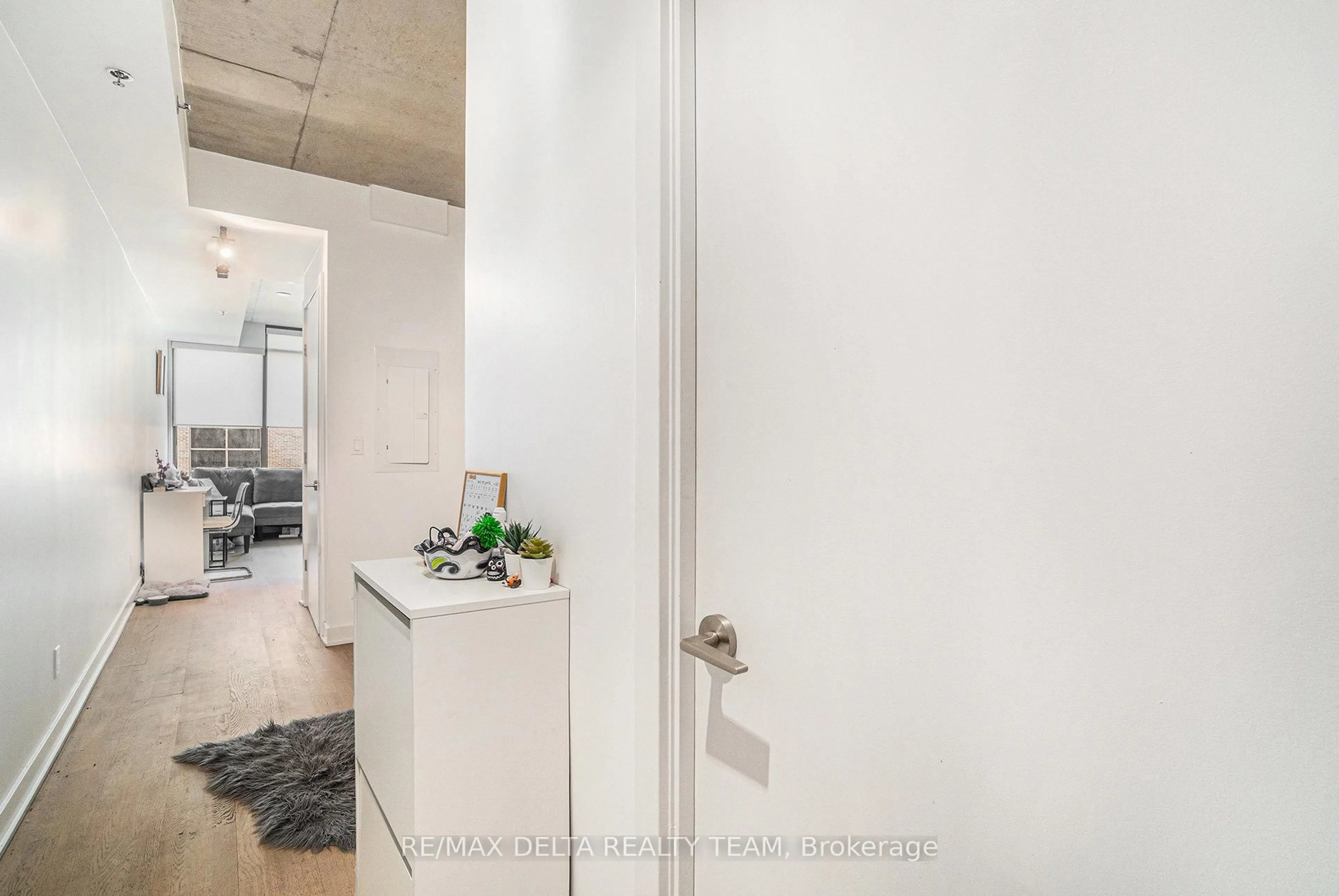 Unknown for 203 Catherine St #207, Ottawa Ontario K2J 1J5