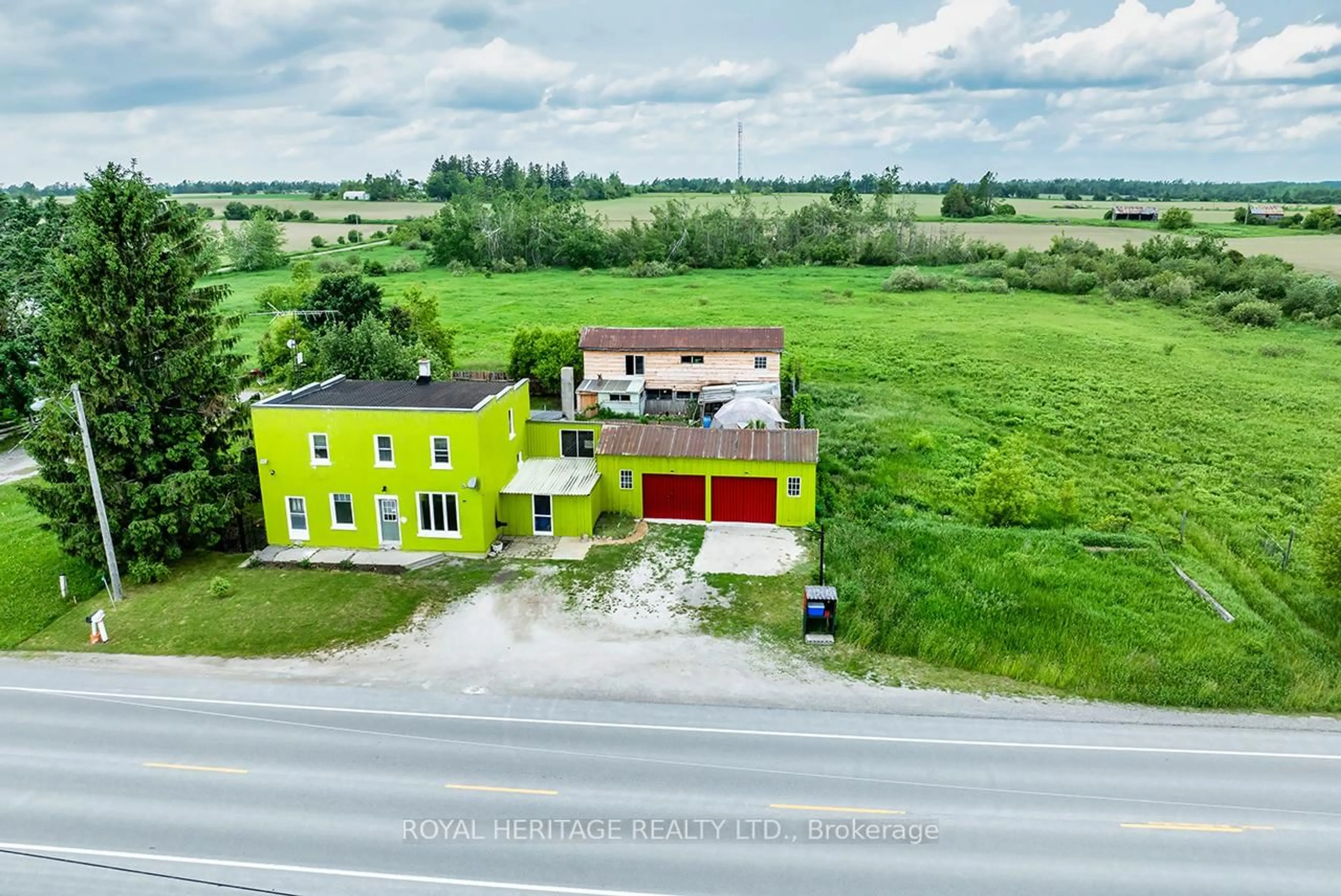 A pic from outside/outdoor area/front of a property/back of a property/a pic from drone, building for 833 Woodville Rd, Kawartha Lakes Ontario K0M 2T0