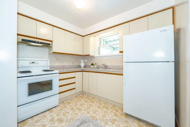 Additional property image - 84 Blanmora Dr