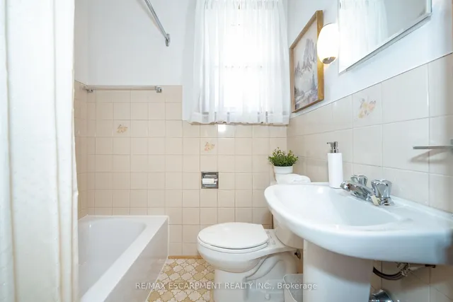 Additional property image - 84 Blanmora Dr