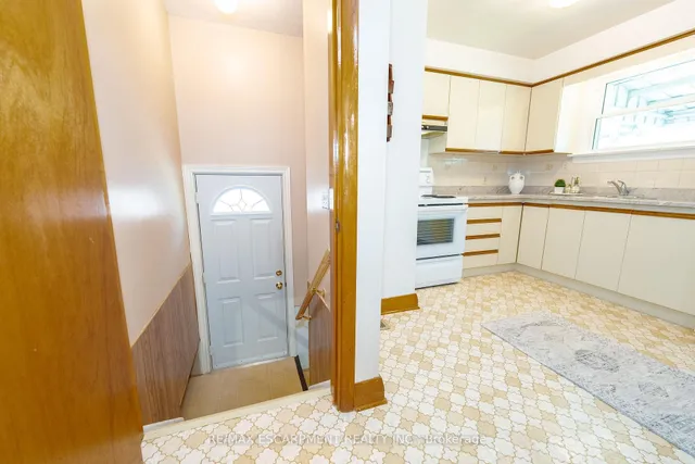 Additional property image - 84 Blanmora Dr