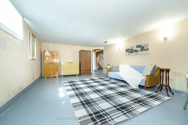 Additional property image - 84 Blanmora Dr