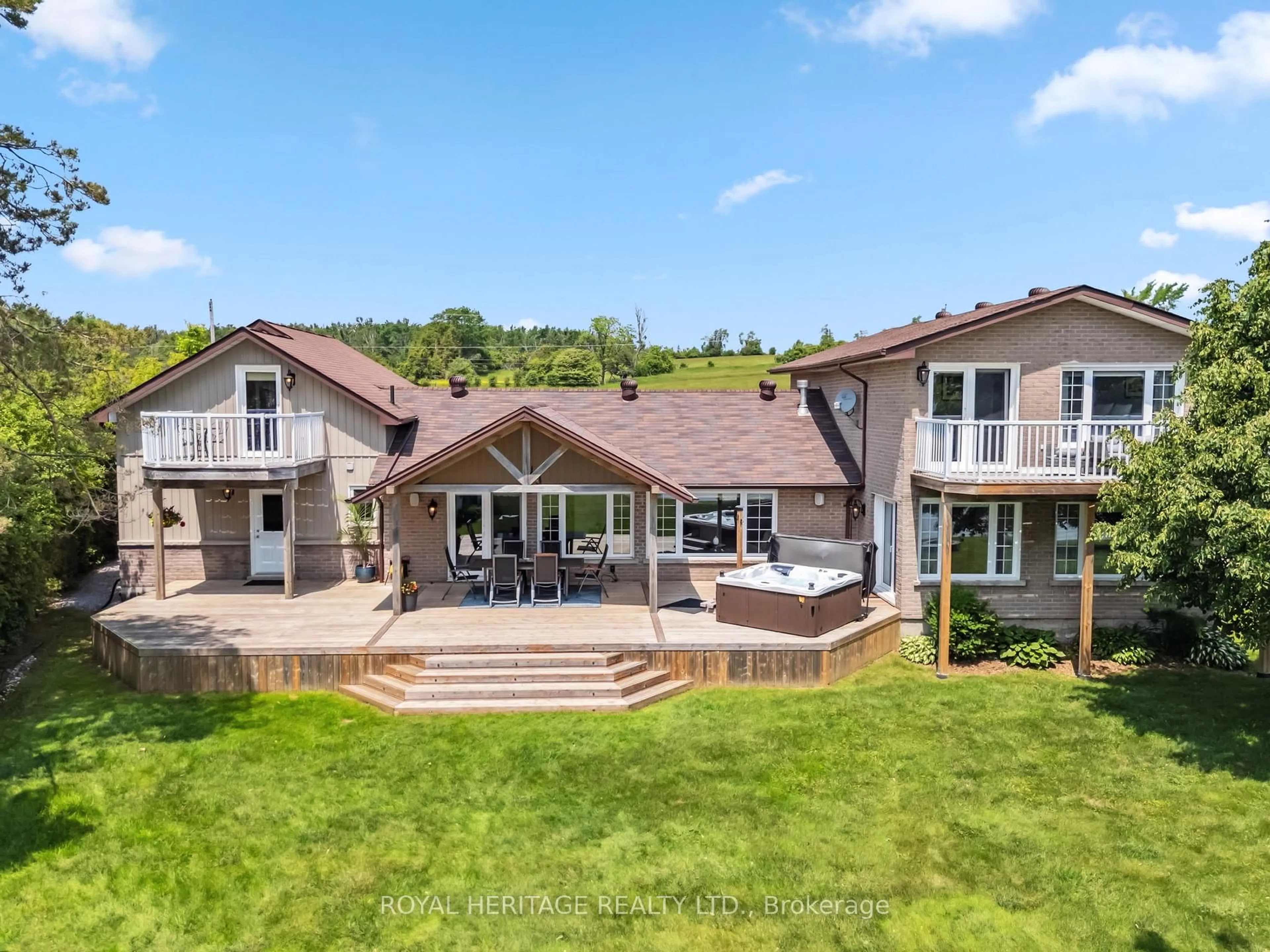 A pic from outside/outdoor area/front of a property/back of a property/a pic from drone, water/lake/river/ocean view for 747 Alexander Dr, Selwyn Ontario K0L 1T0