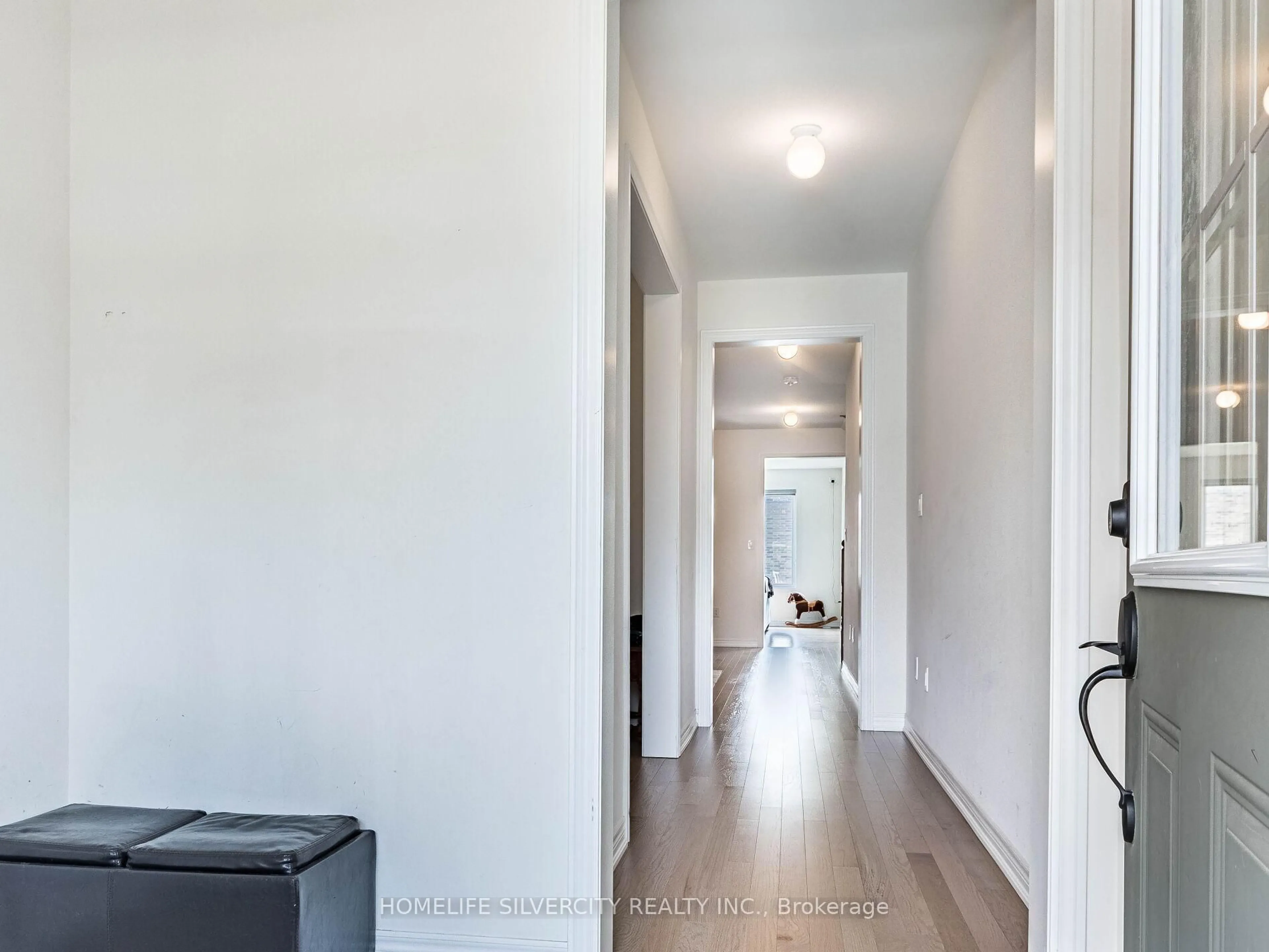 Indoor entryway for 177 Limestone Lane, Shelburne Ontario L9V 3Y5