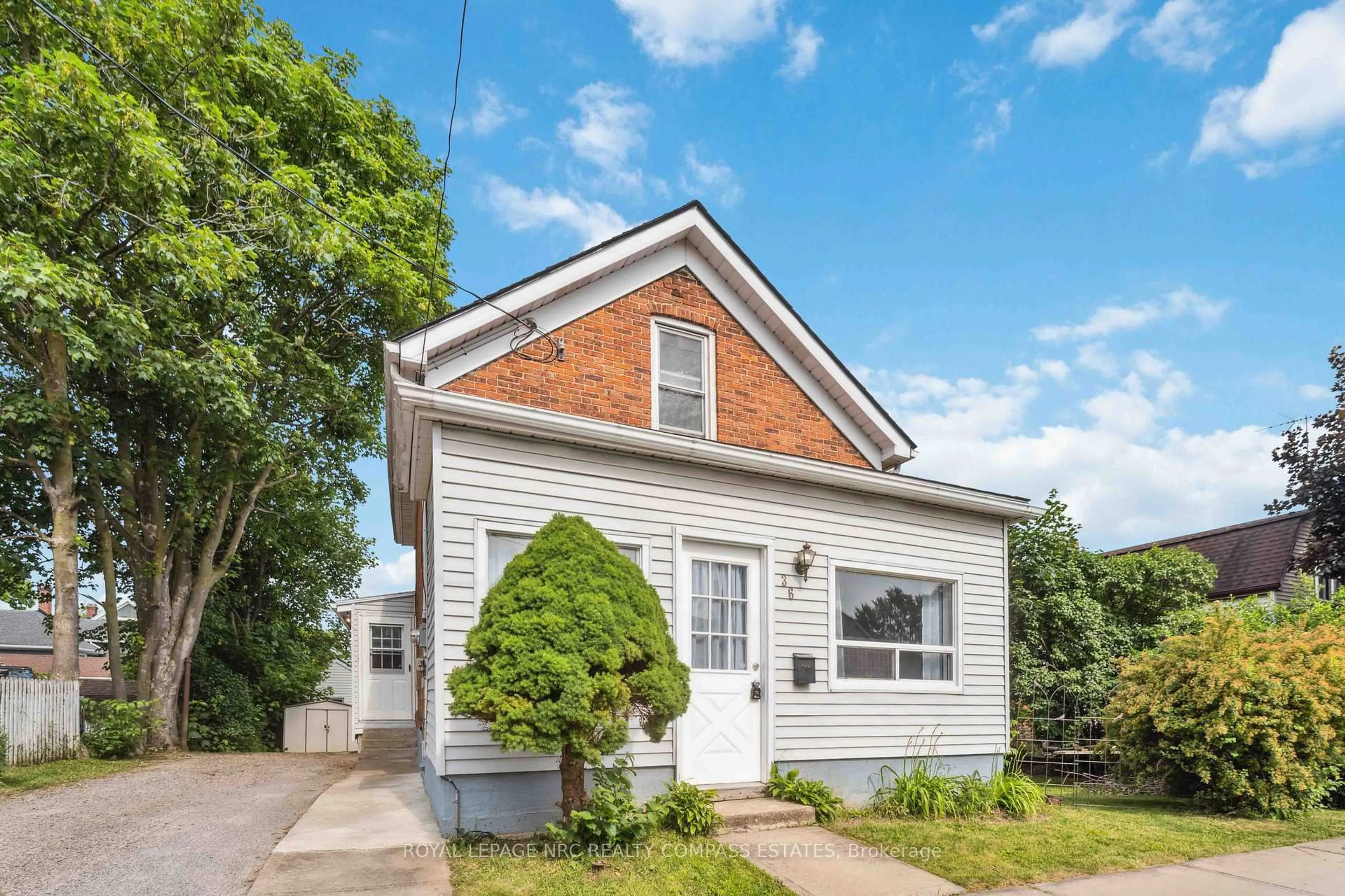 Unknown for 36 Queen St, Thorold Ontario L2V 3N1