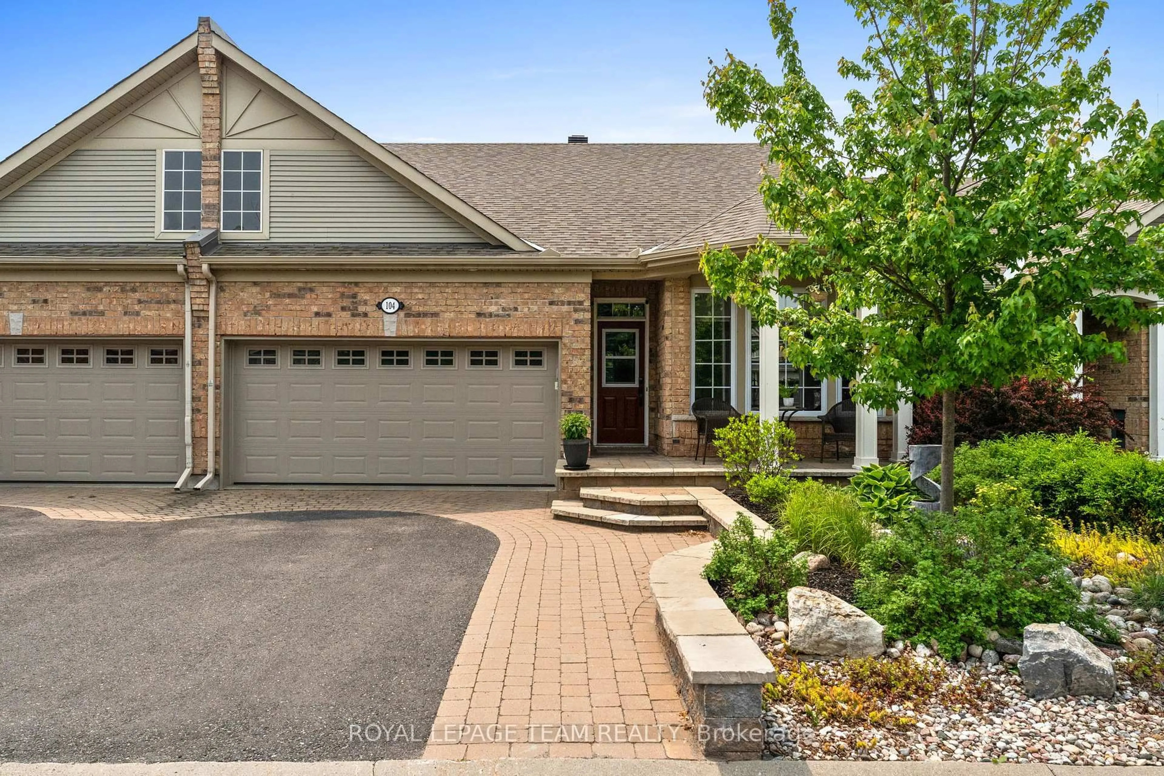 Home with brick exterior material, street for 104 Heathercrest Private, Ottawa Ontario K2J 5E6
