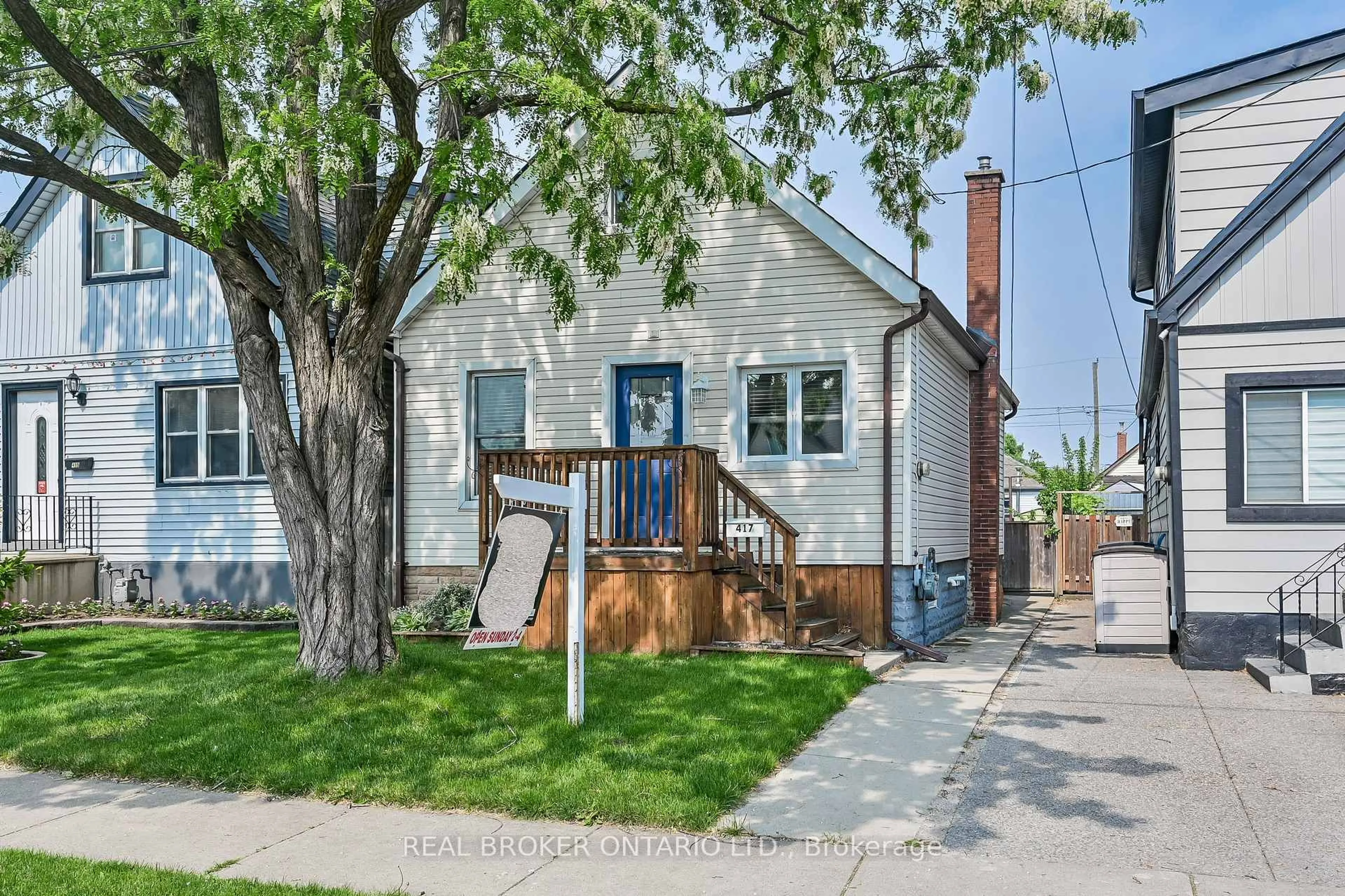 Home with brick exterior material, street for 417 Paling Ave, Hamilton Ontario L8H 5K3