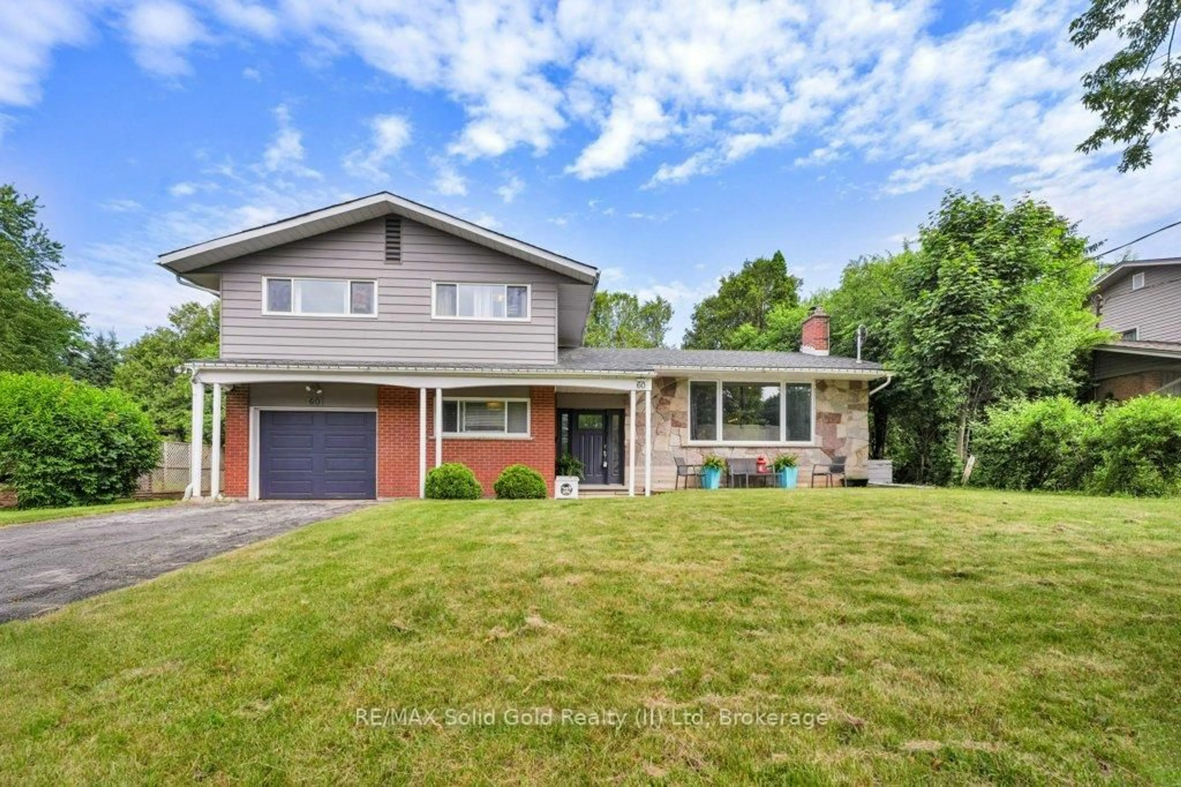 Unknown for 60 Springbank Cres, Kitchener Ontario N2M 4P7