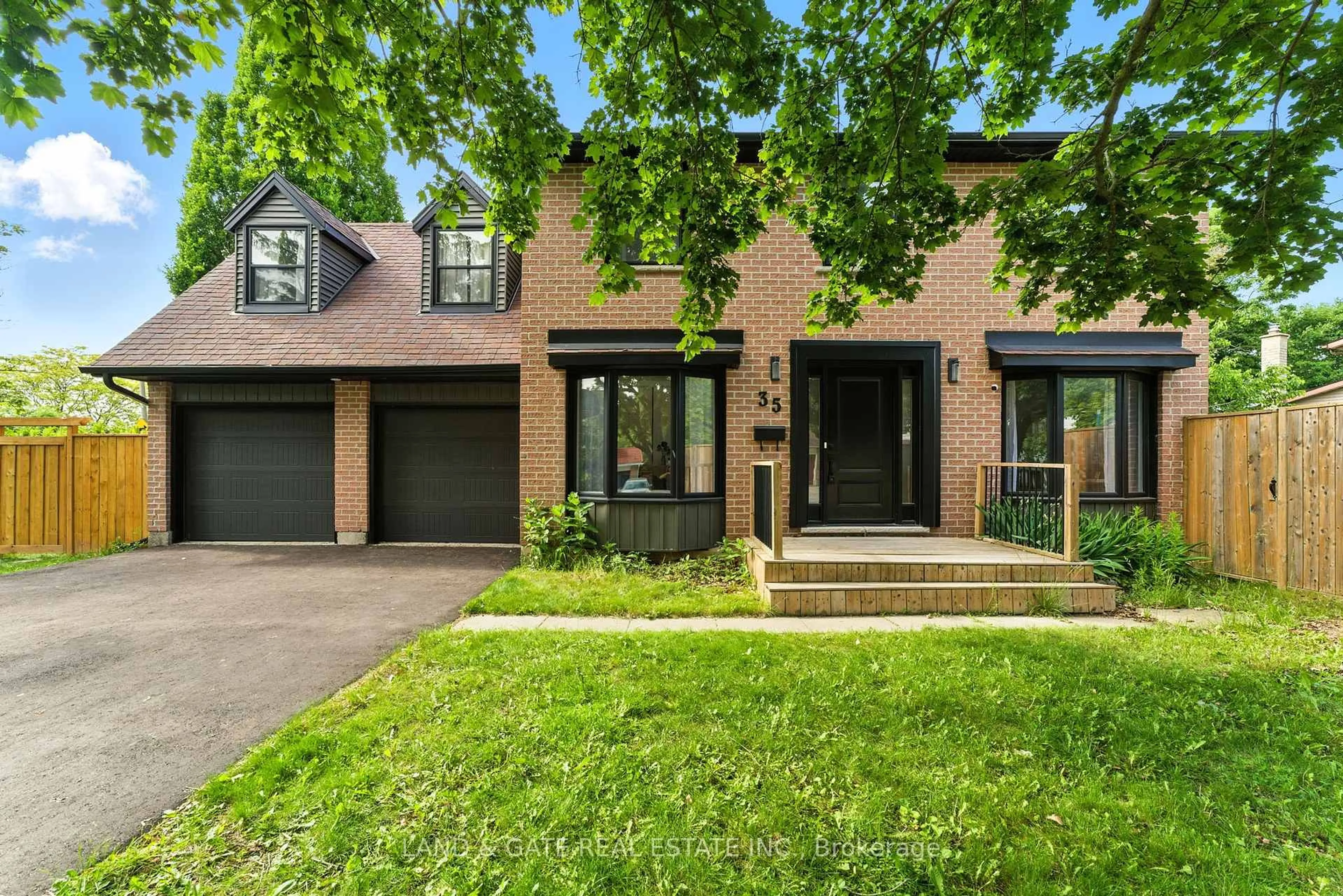 Home with brick exterior material, street for 35 Aspen Valley Cres, Guelph Ontario N1G 3Z9