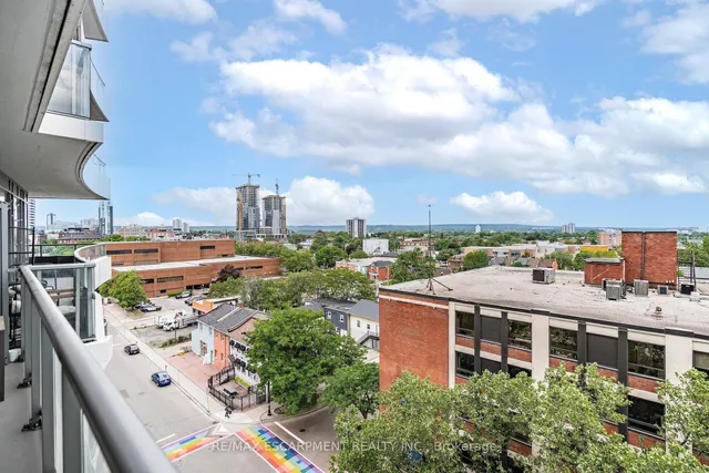 Additional property image - 212 King William St Unit 818