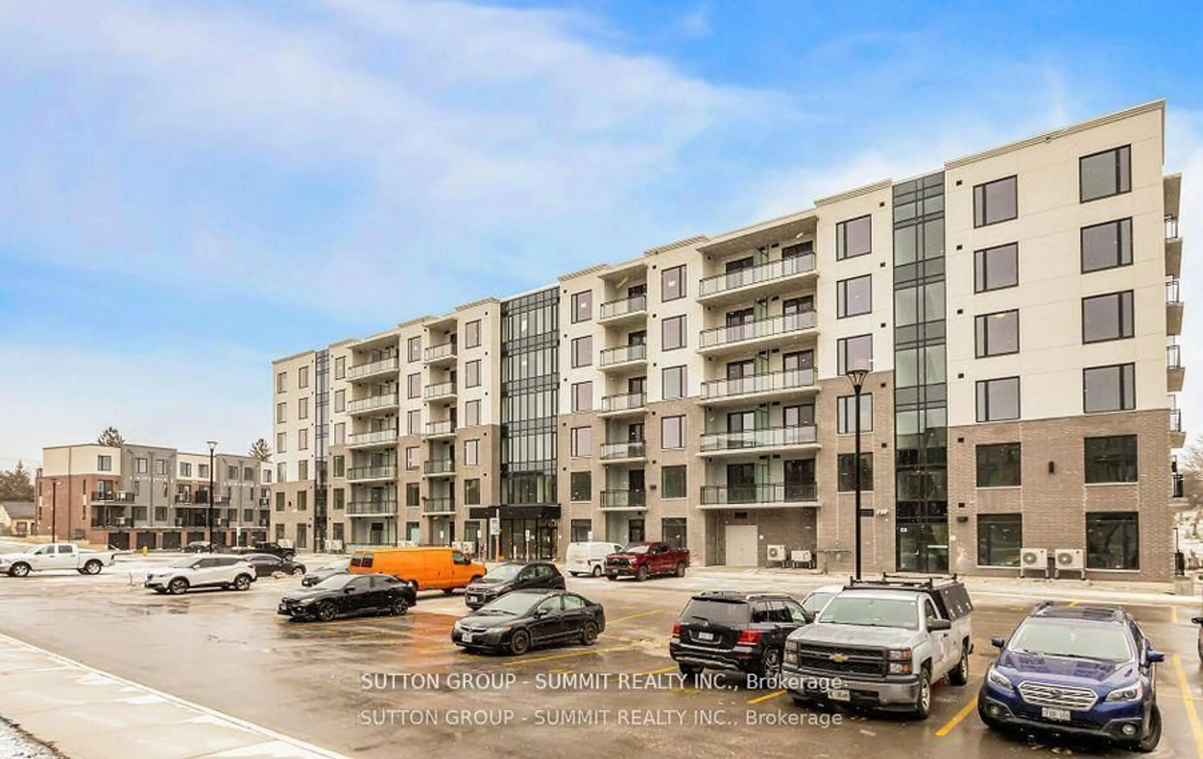 Unknown for 107 Rogers St #208, Waterloo Ontario N2J 0G3