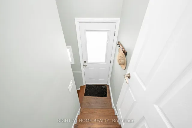 Additional image 22 of 273 Bold St