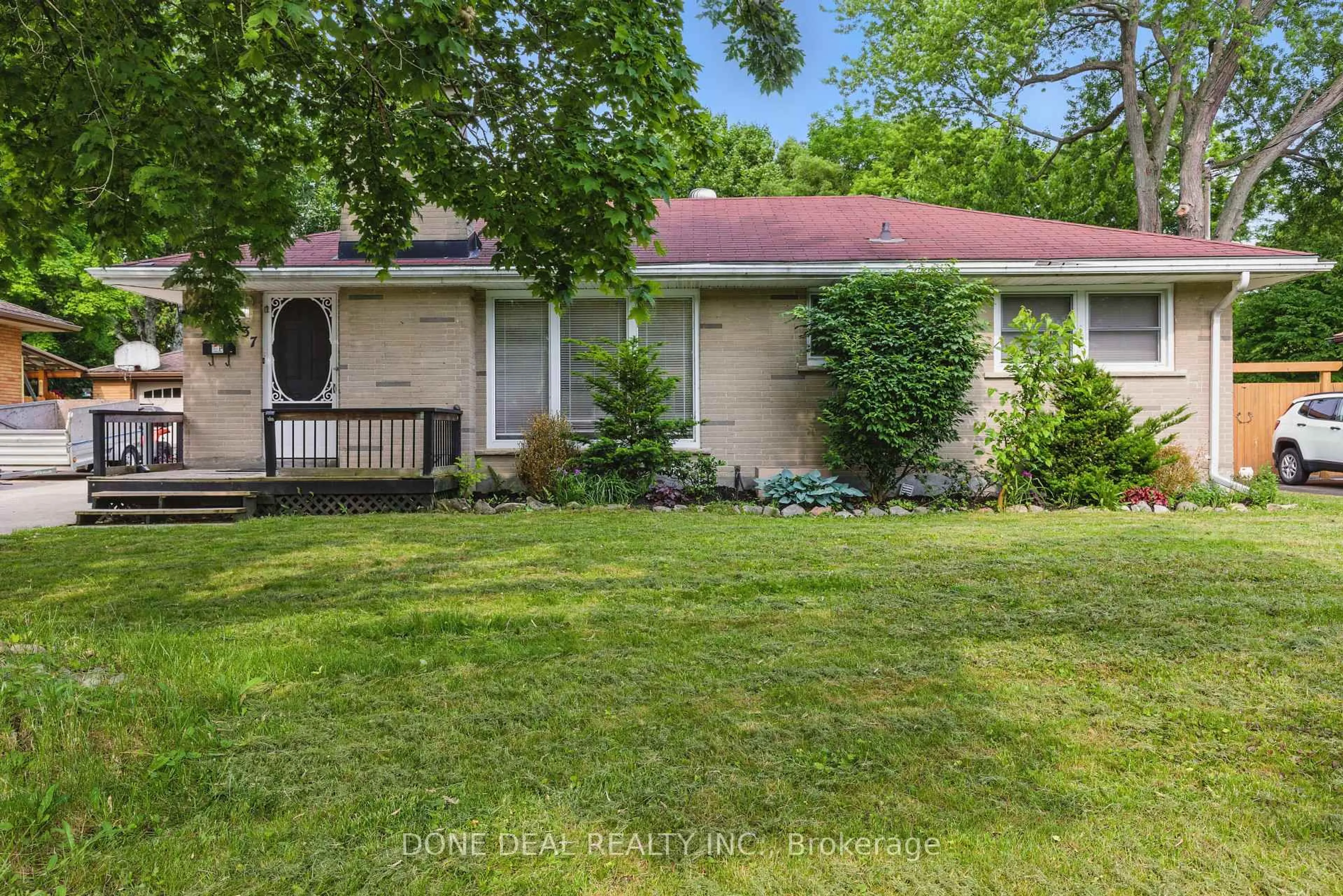 Unknown for 337 Griffith St, London South Ontario N6K 2R8