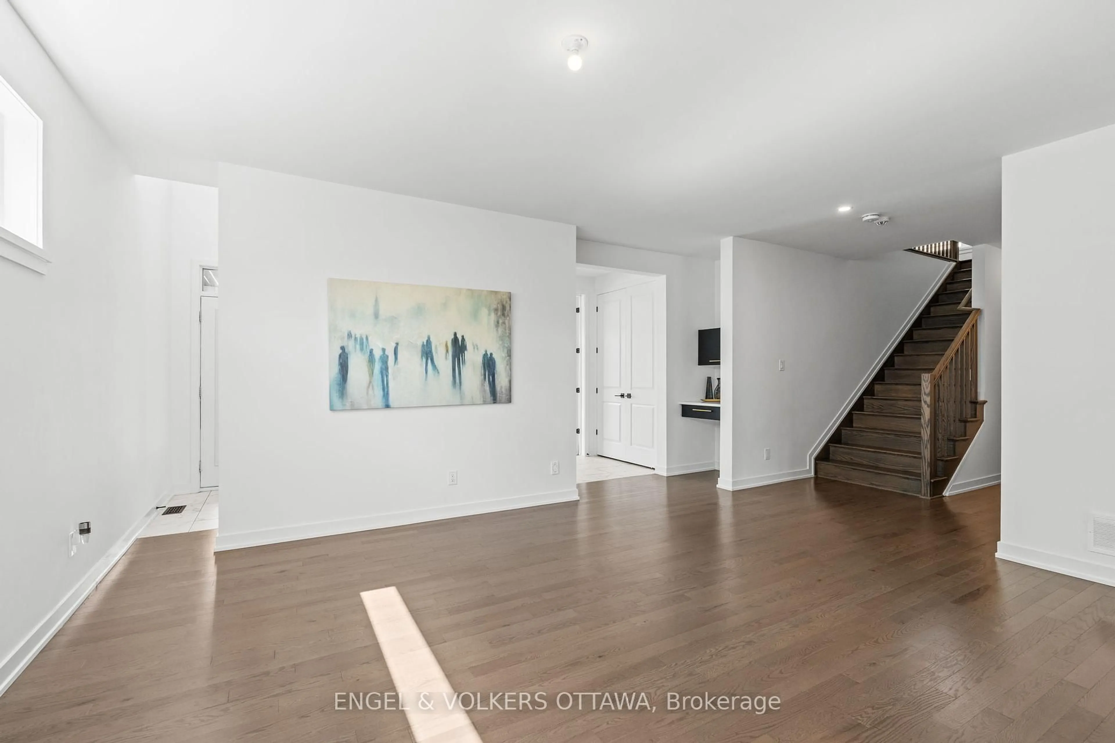 Unknown for 117 Orchestra Way, Ottawa Ontario K4M 0R5