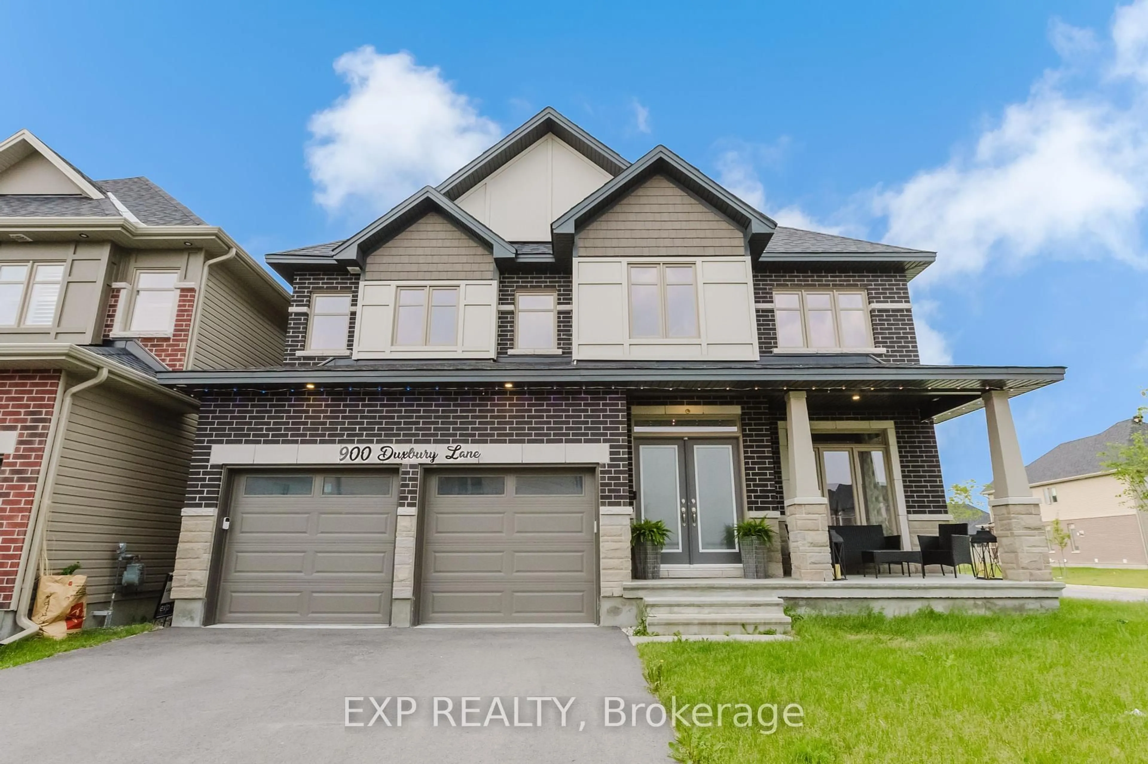 Home with brick exterior material, street for 900 Duxbury Lane, Manotick Ontario K4M 0M3