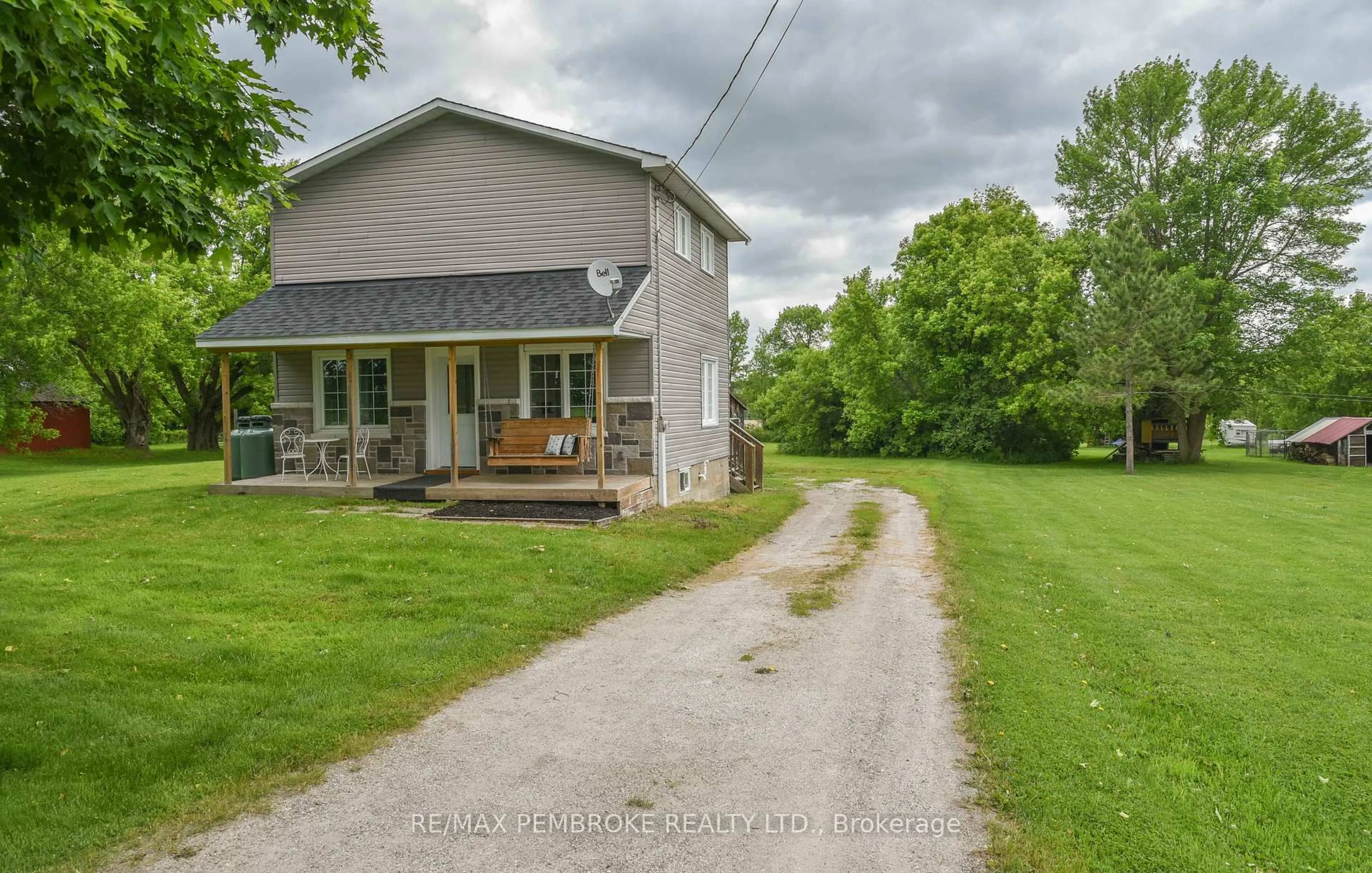 A pic from outside/outdoor area/front of a property/back of a property/a pic from drone, unknown for 2387 Foresters Falls Rd, Foresters Falls Ontario K0J 1V0