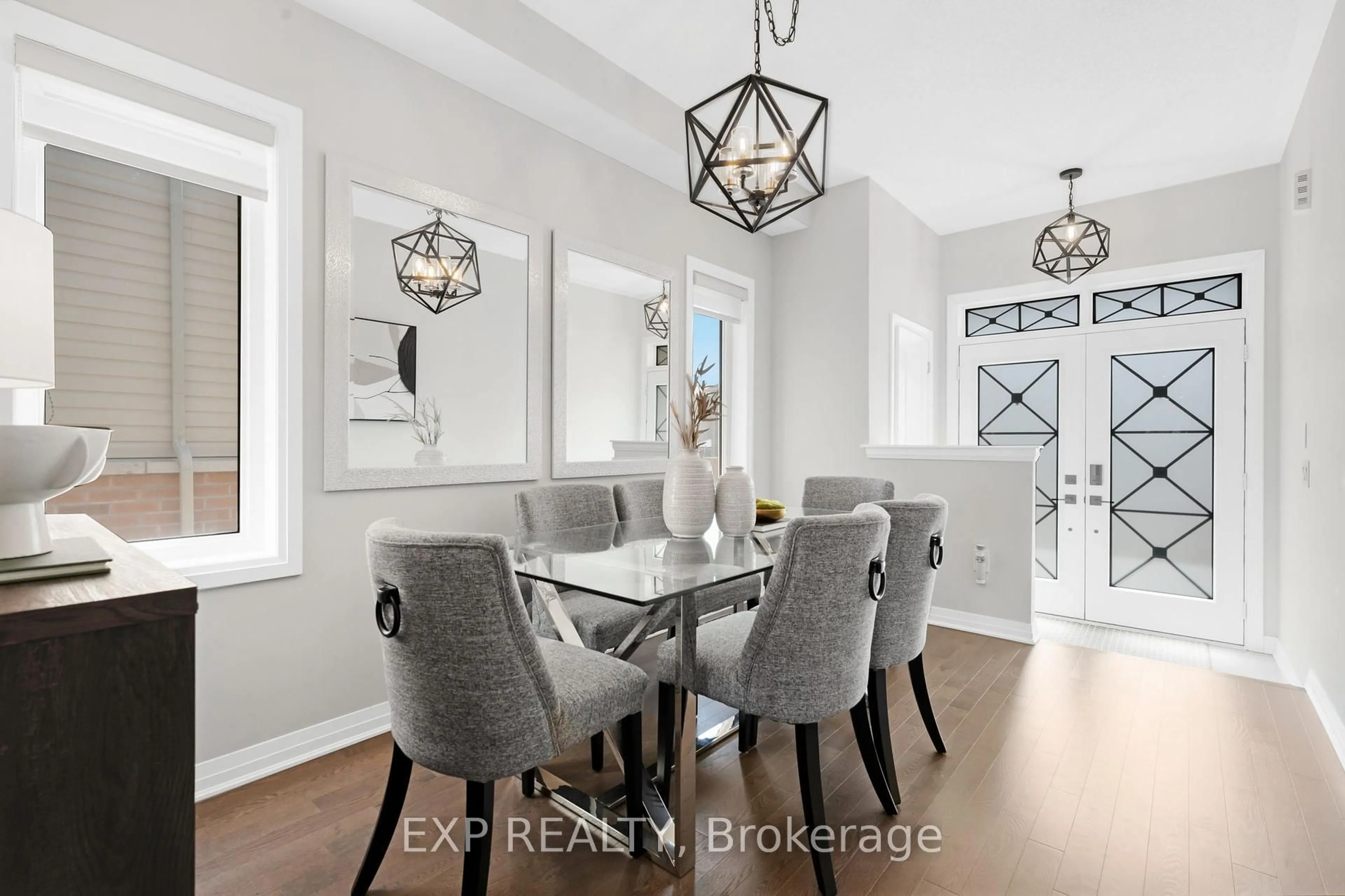 Dining room, unknown for 4026 Fracchioni Dr, Lincoln Ontario L3J 0R8
