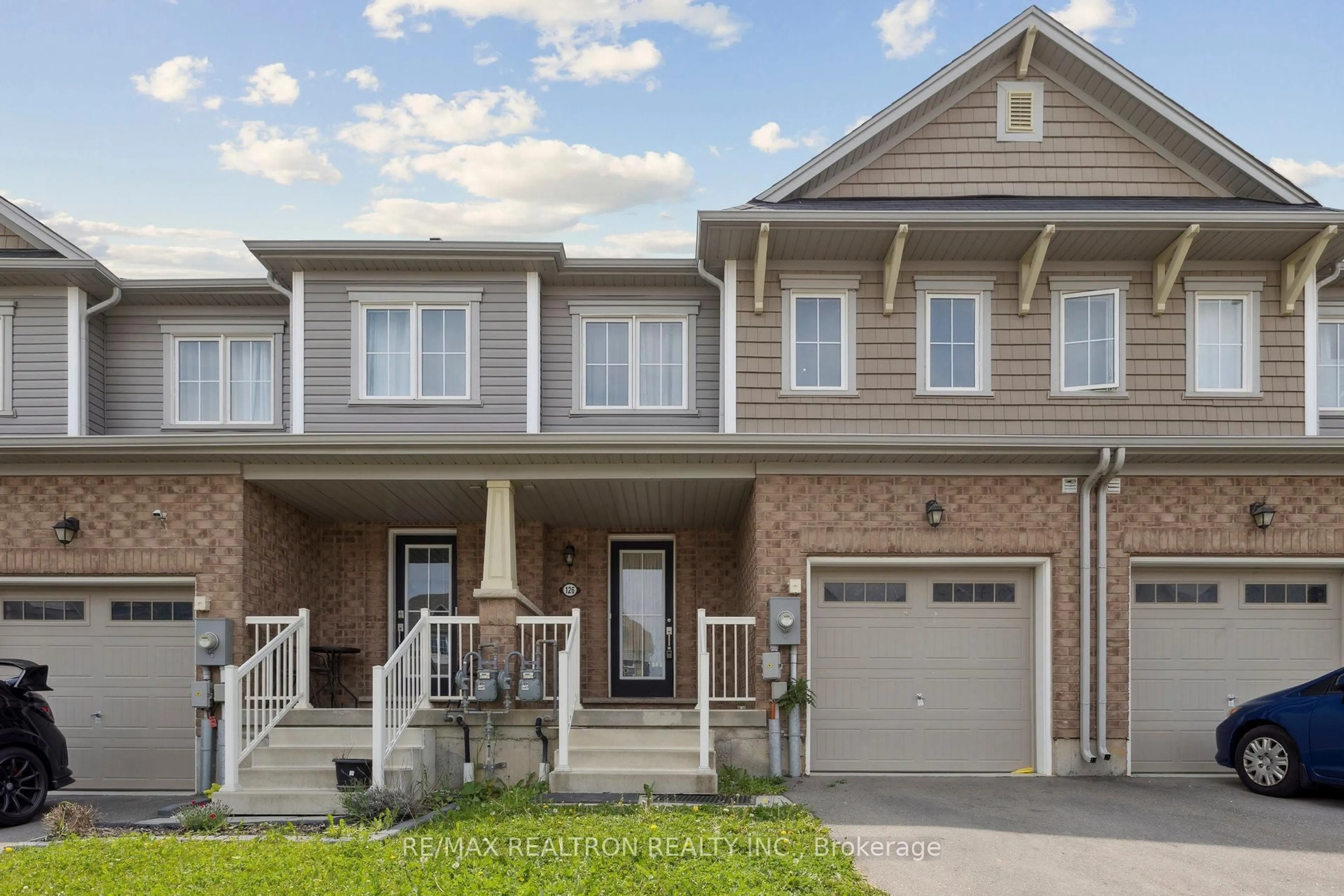 Home with brick exterior material, street for 126 Munro Circ, Brantford Ontario N3T 5L5