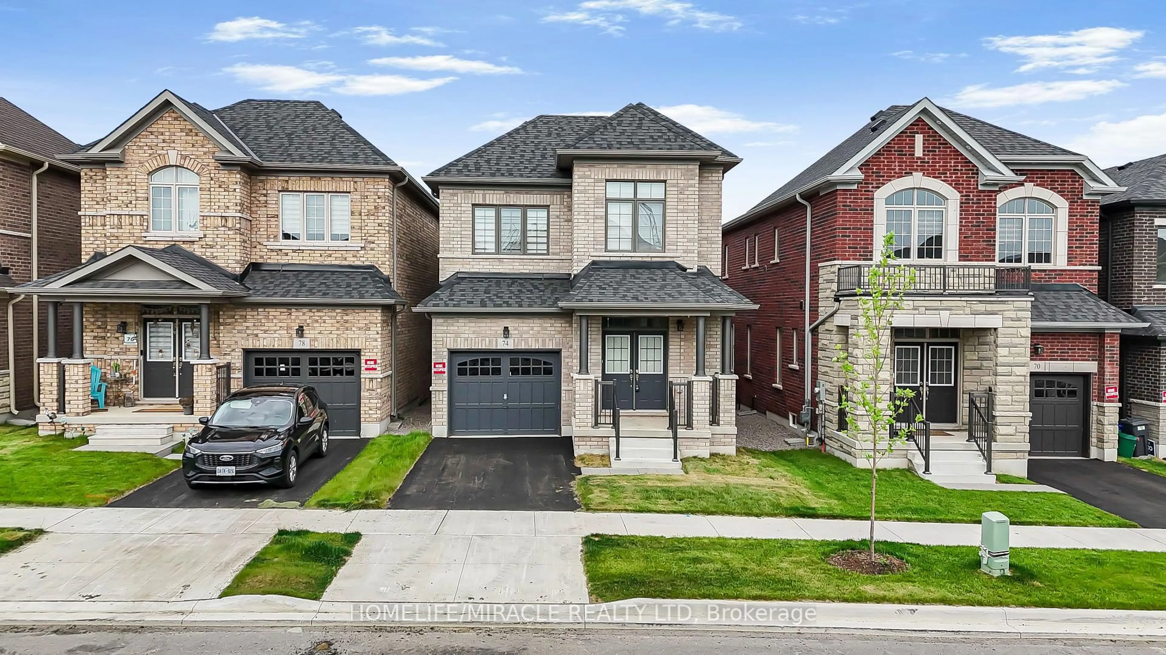 Home with brick exterior material, street for 74 Attwater Dr, Cambridge Ontario N1R 5S2
