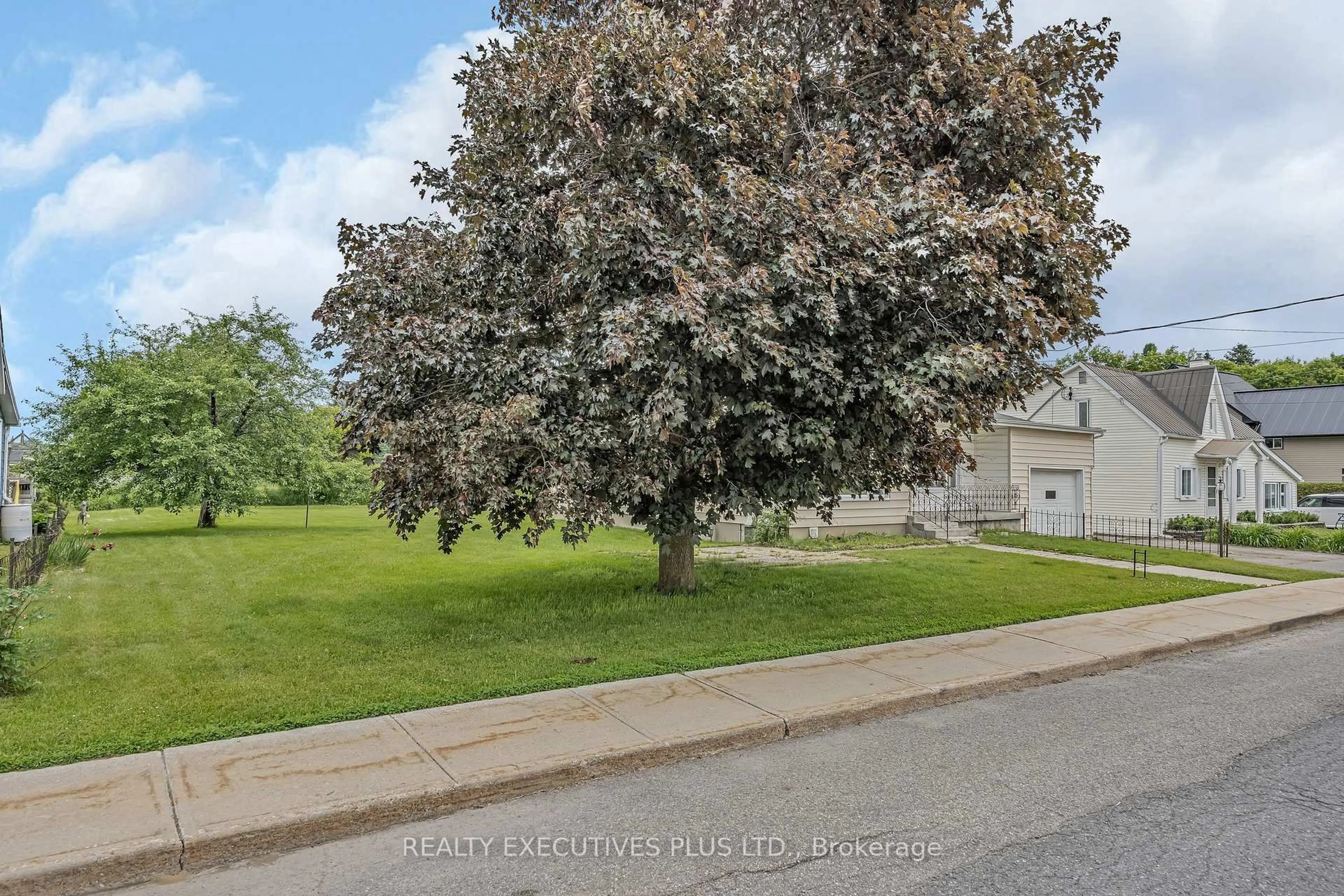 A pic from outside/outdoor area/front of a property/back of a property/a pic from drone, street for 143 Herbert St, The Nation Ontario K0A 2M0
