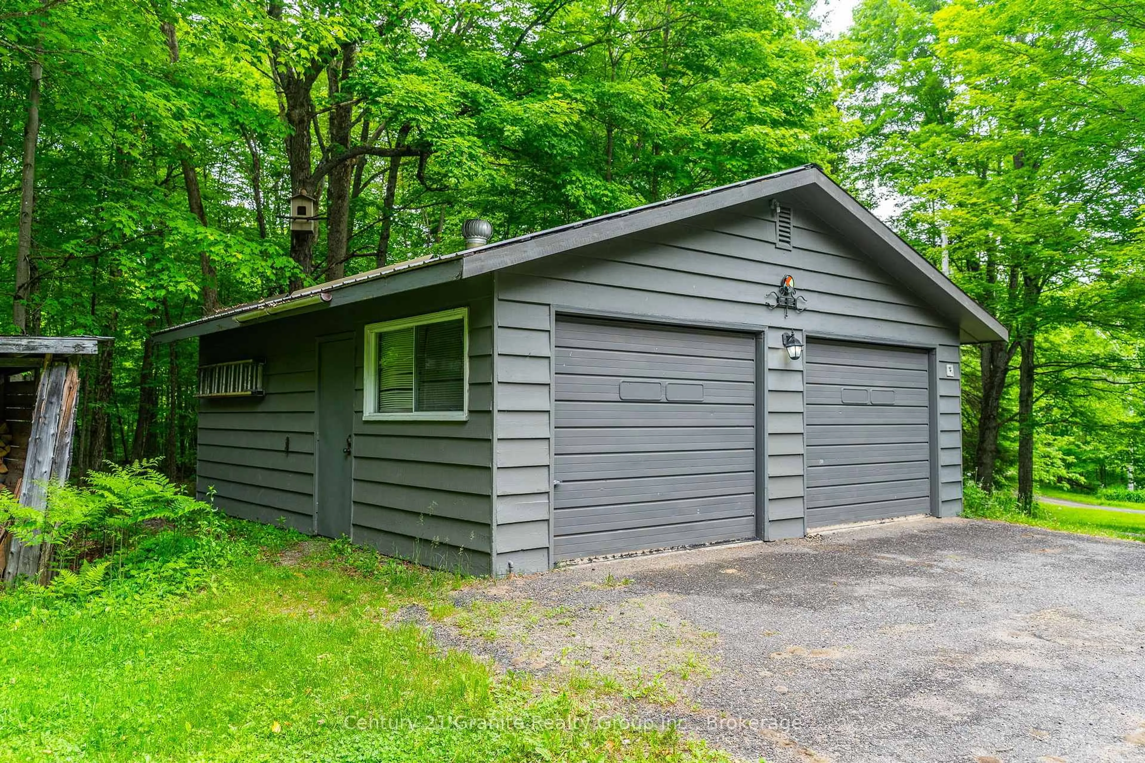 Shed for 1553 Kushog Lake Rd, Algonquin Highlands Ontario K0M 1S0