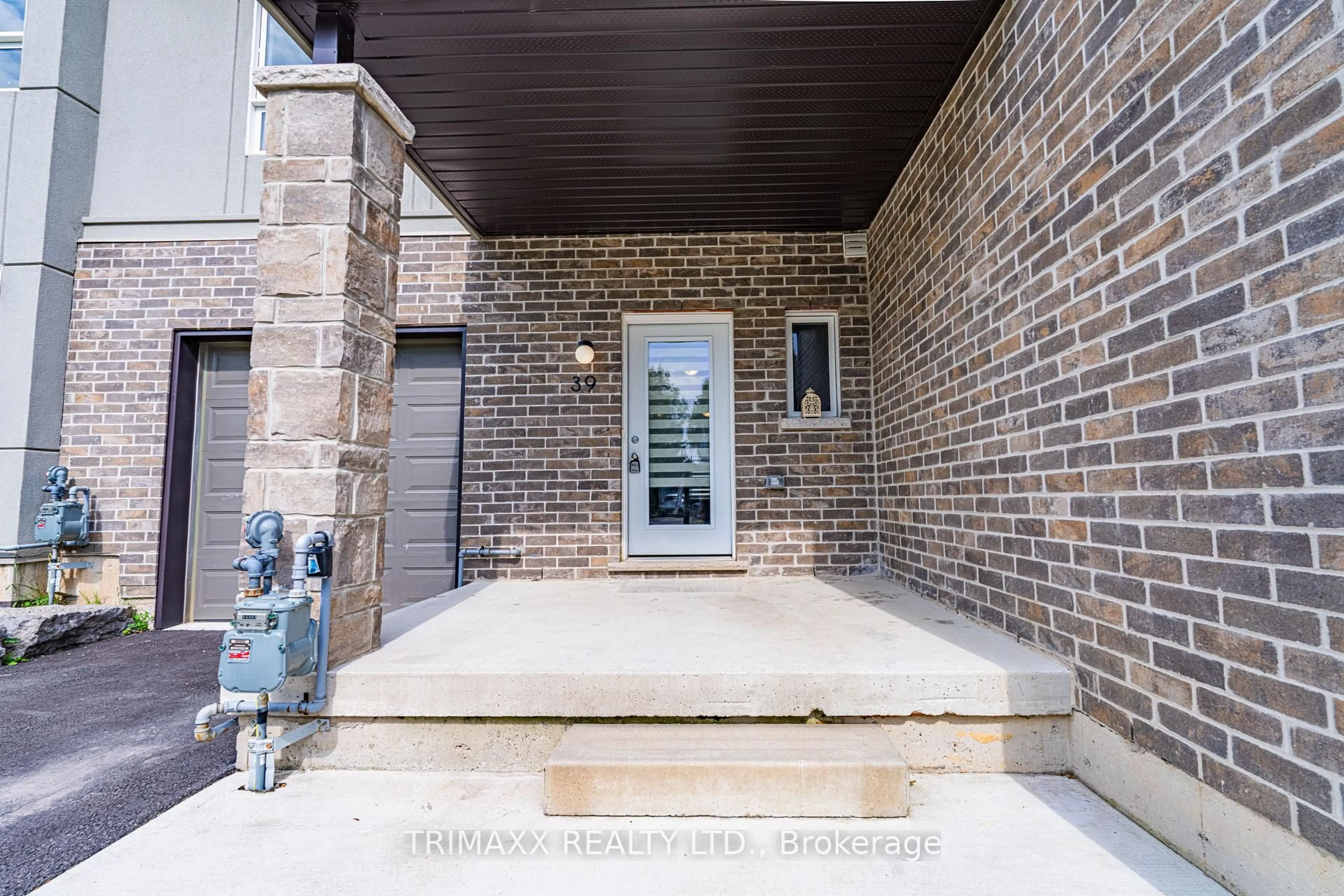 Unknown for 39 PERENACK Ave, Welland Ontario L3C 0J2