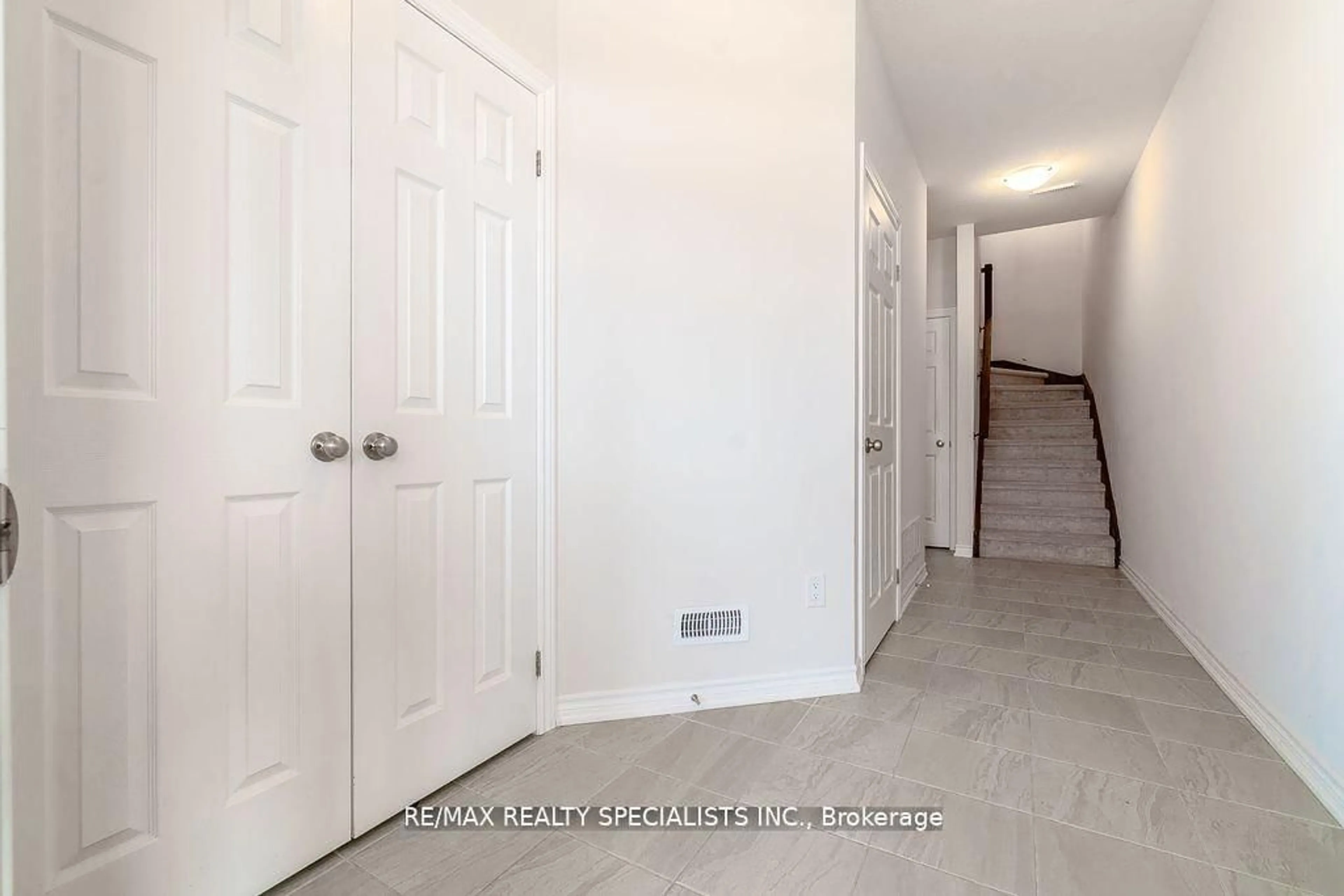 Unknown for 677 Park Rd #126, Brantford Ontario N3R 0A2