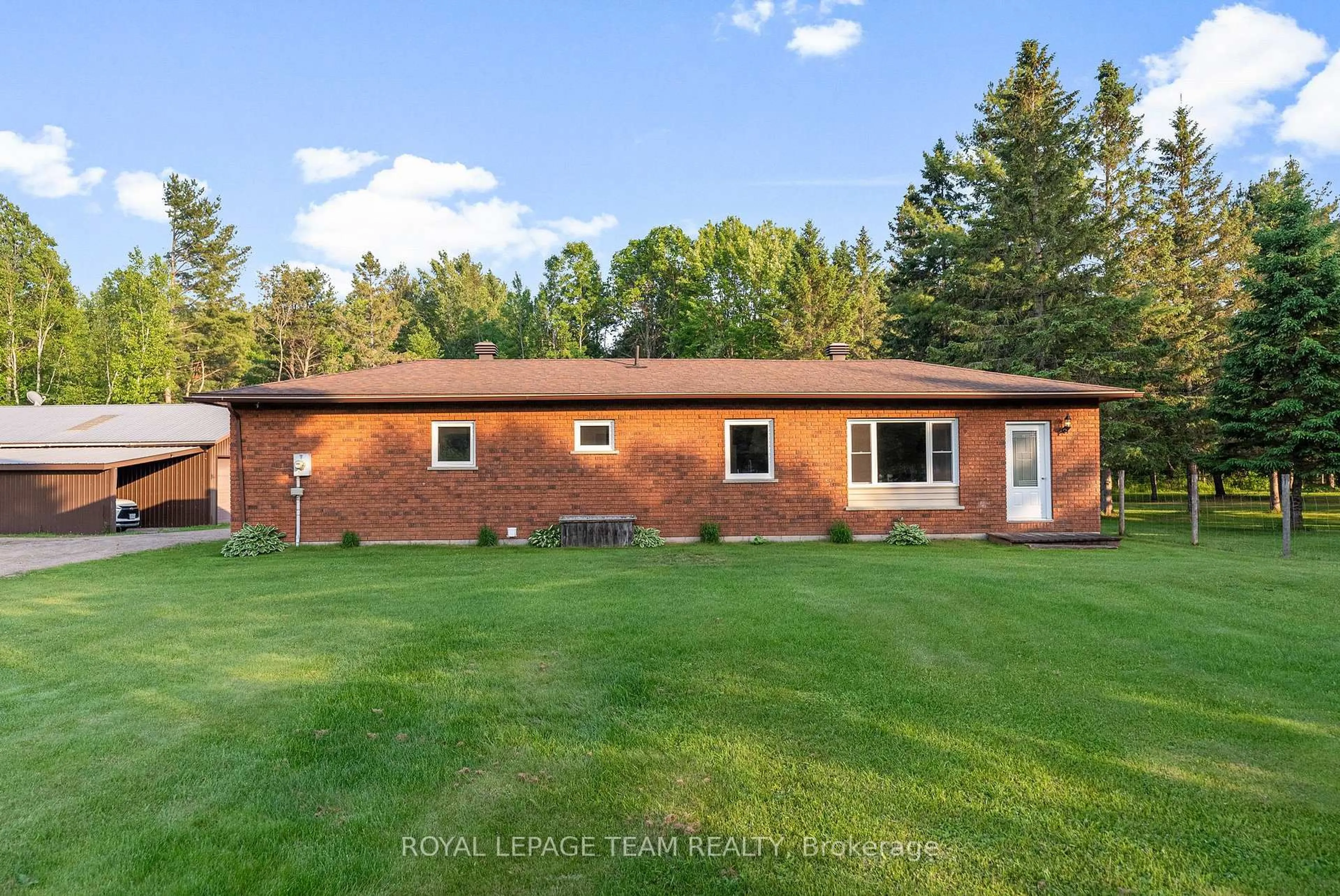 Home with brick exterior material, water/lake/river/ocean view for 14617 60 Highway, Killaloe Ontario K0J 2A0