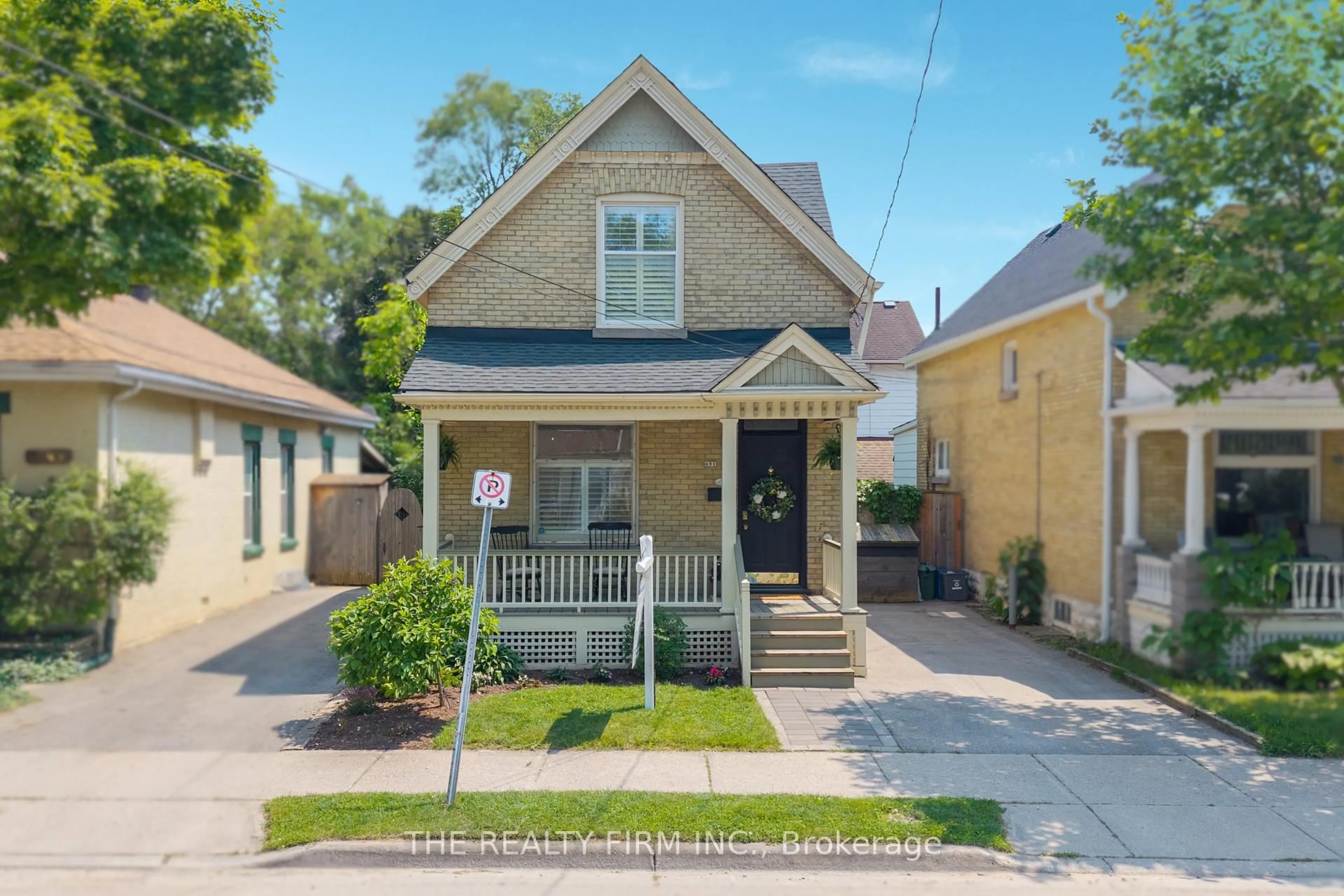Unknown for 691 Elias St, London East Ontario N5W 3N8