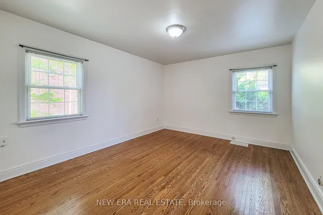 Additional property image - 131 Erindale Ave