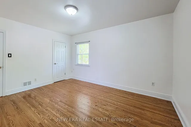 Additional property image - 131 Erindale Ave