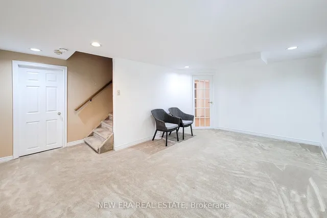 Additional property image - 131 Erindale Ave