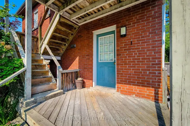 Additional property image - 131 Erindale Ave