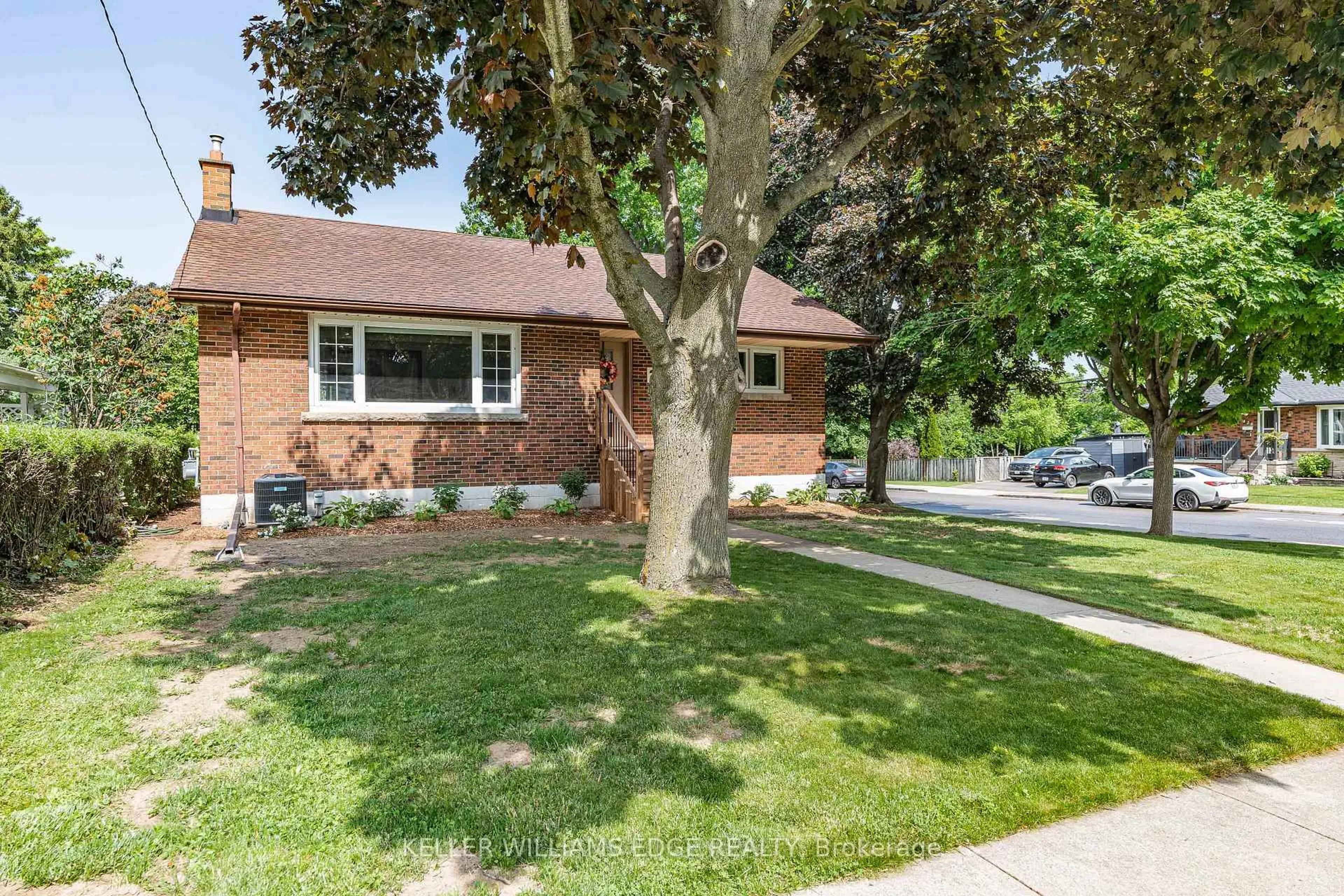 Home with brick exterior material, street for 2 West 22nd St, Hamilton Ontario L9C 4N3