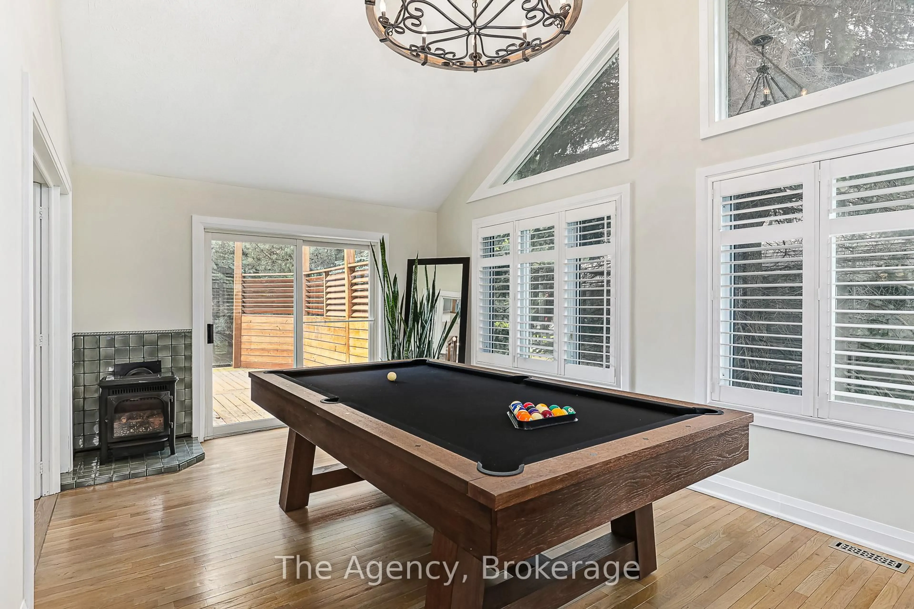 Unknown for 136 Grand Cypress Lane, Blue Mountains Ontario L9Y 0K7