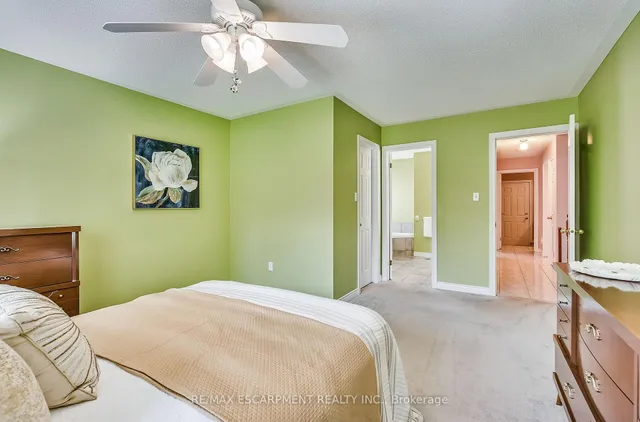 Additional property image - 47 Longyear Dr