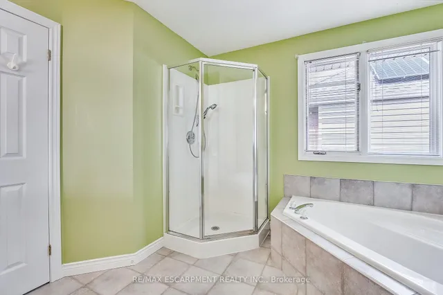 Additional property image - 47 Longyear Dr