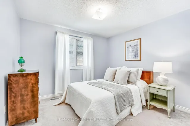 Additional property image - 47 Longyear Dr