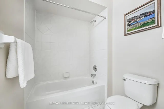 Additional property image - 47 Longyear Dr