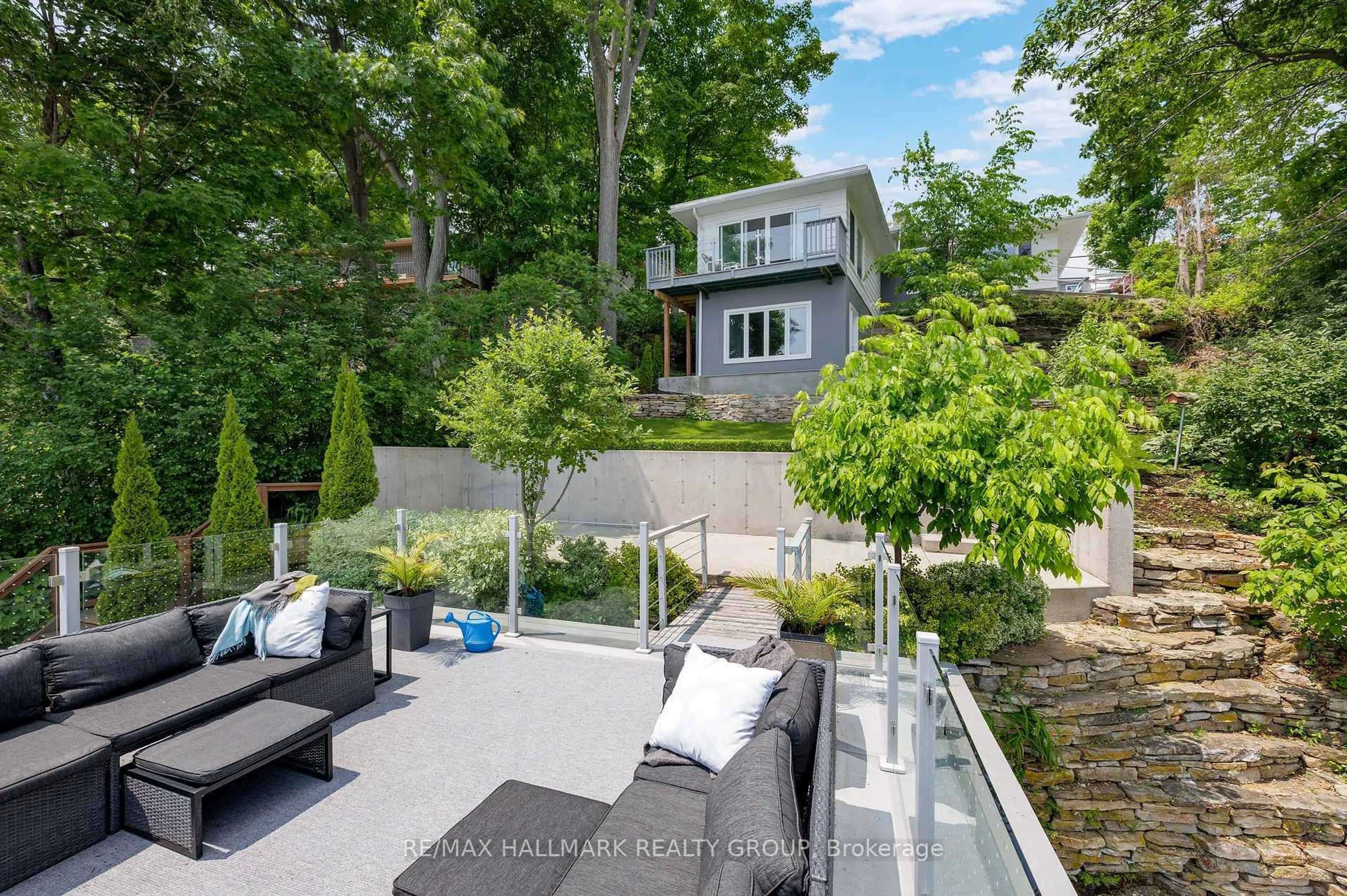 A pic from outside/outdoor area/front of a property/back of a property/a pic from drone, unknown for 197 Brockmere Cliff Rd, Elizabethtown-Kitley Ontario K6V 5T3