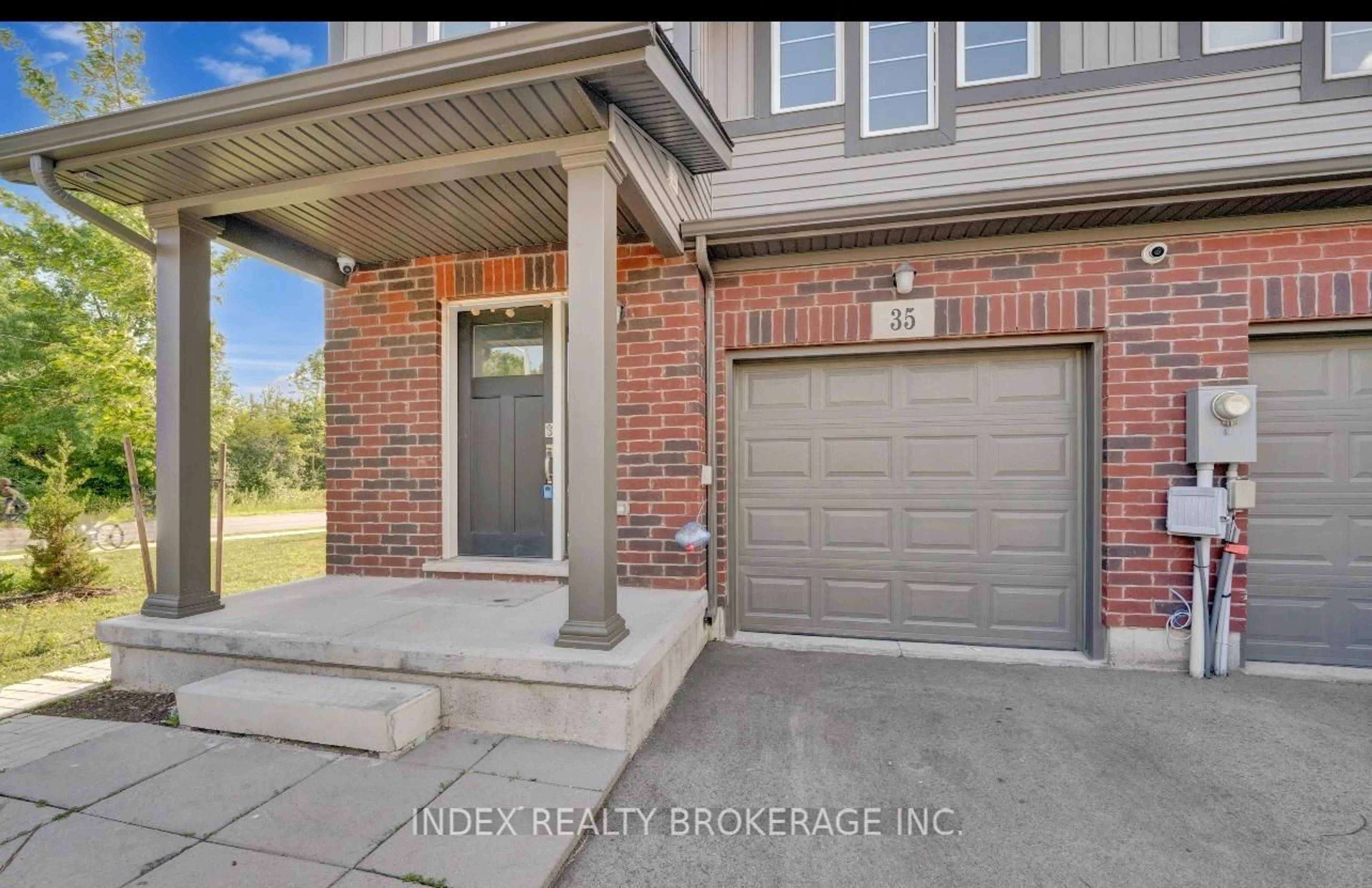 Home with brick exterior material, street for 7945 Oldfield Rd #35, Niagara Falls Ontario L2G 0Z4