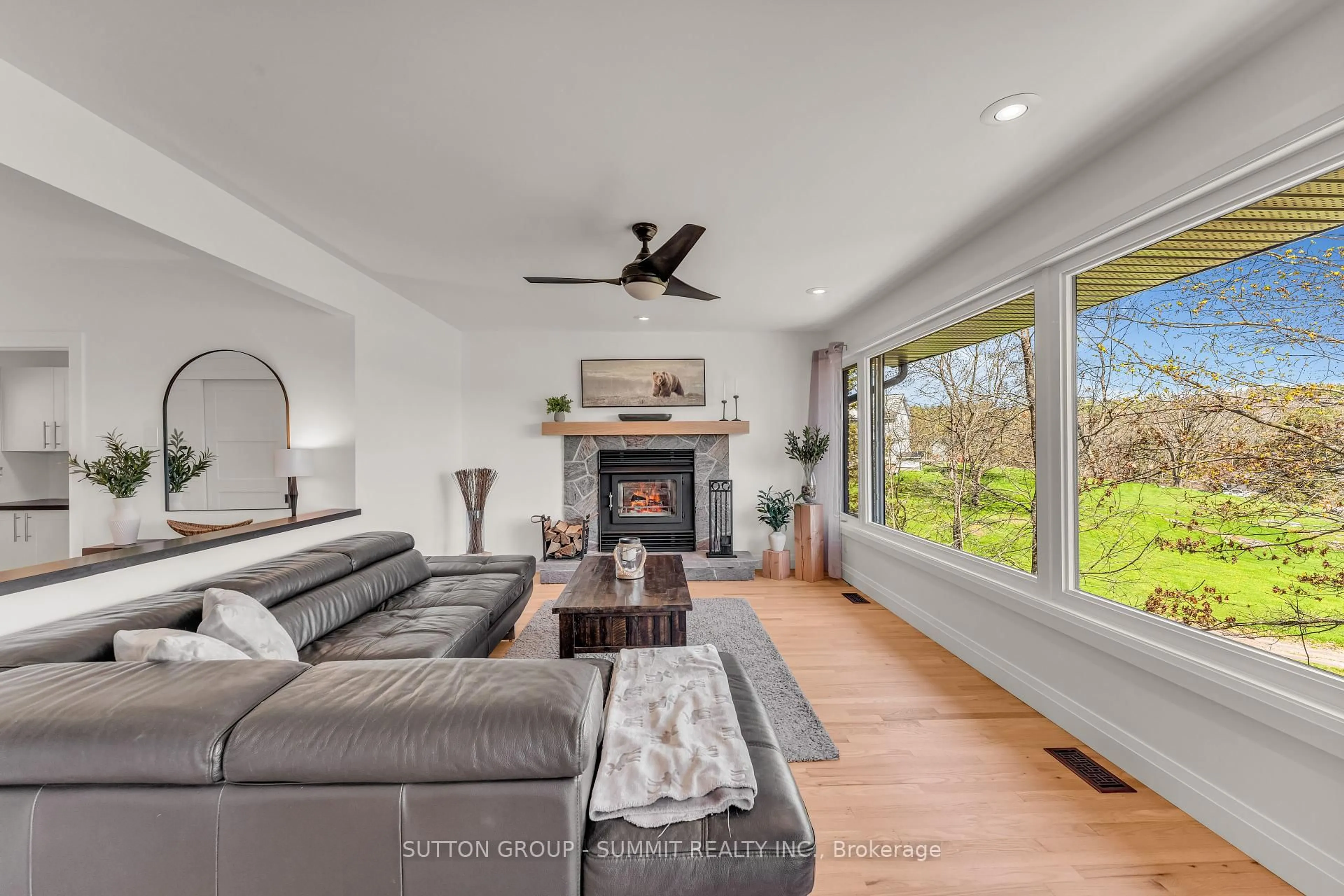 Living room with furniture, unknown for 1 WINDY Lane, McDougall Ontario P2A 2W9