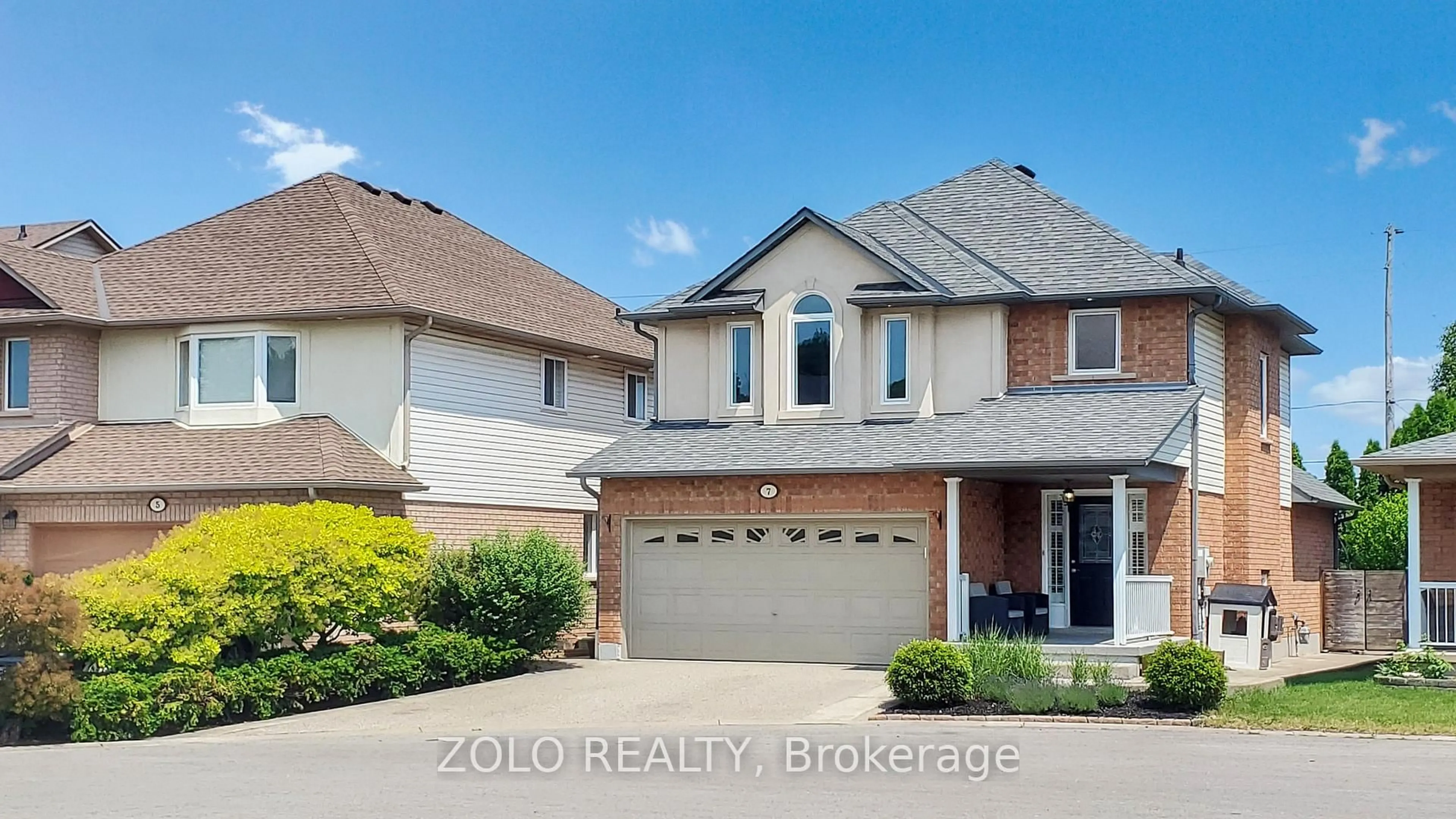 Unknown for 7 Vidal Crt, Grimsby Ontario L3M 5R8