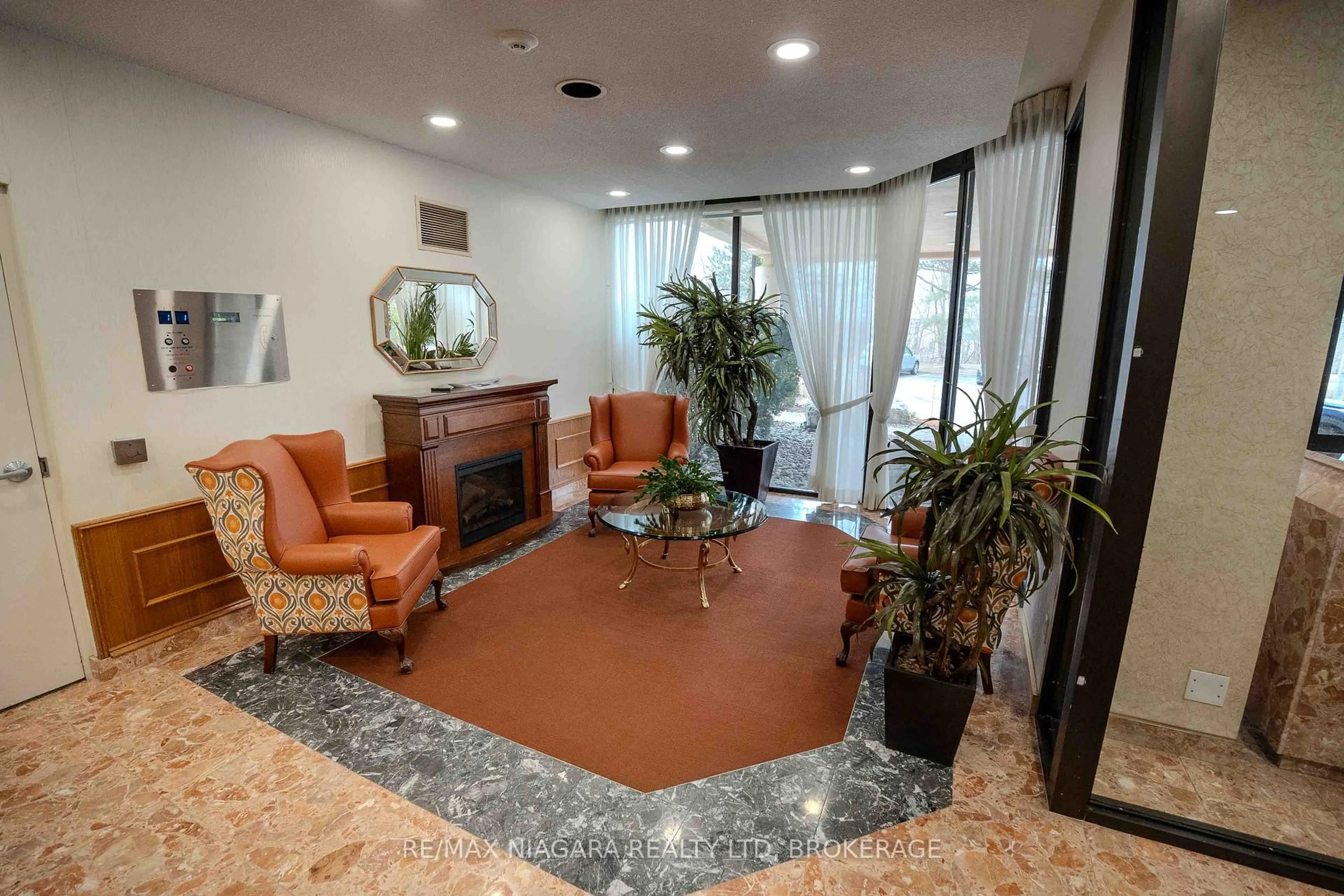 Lobby for 3 Towering Heights Blvd #1107, St. Catharines Ontario L2T 4A4
