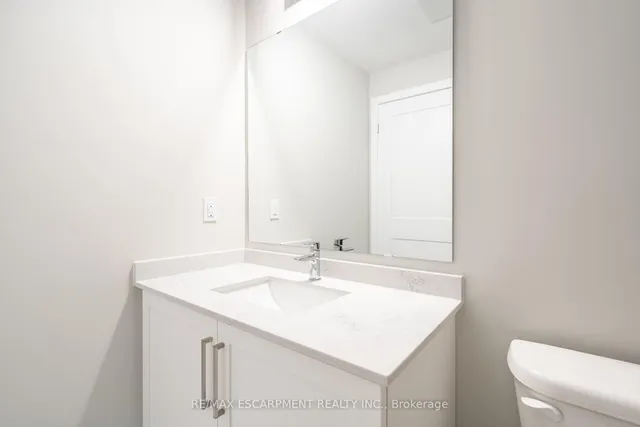 Additional property image - 15 QUEEN St Unit 2014