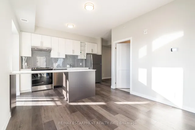Additional property image - 15 QUEEN St Unit 2014
