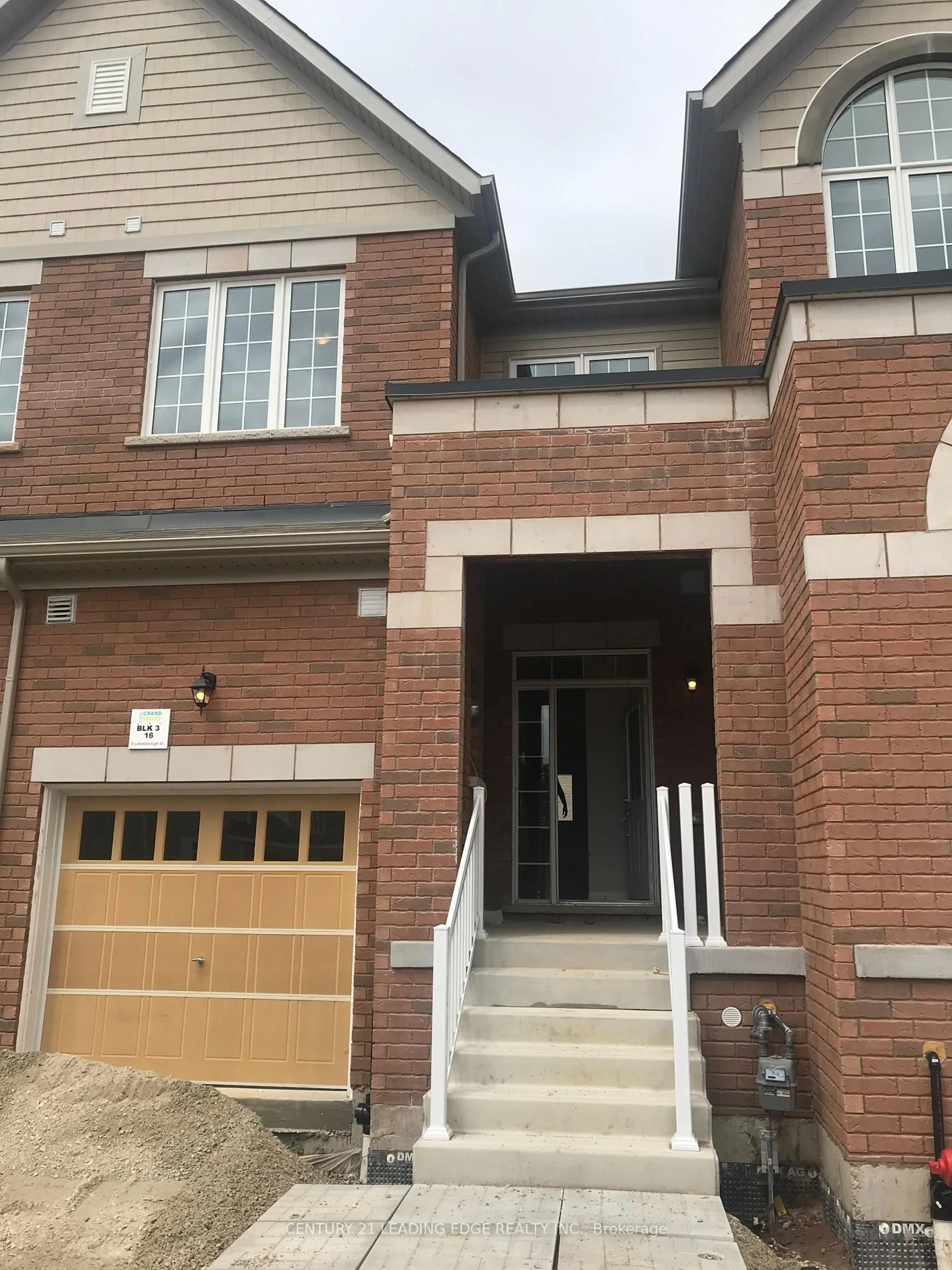 Home with brick exterior material, street for 6 Landsborough St #ON, East Luther Grand Valley Ontario L9W 7R1