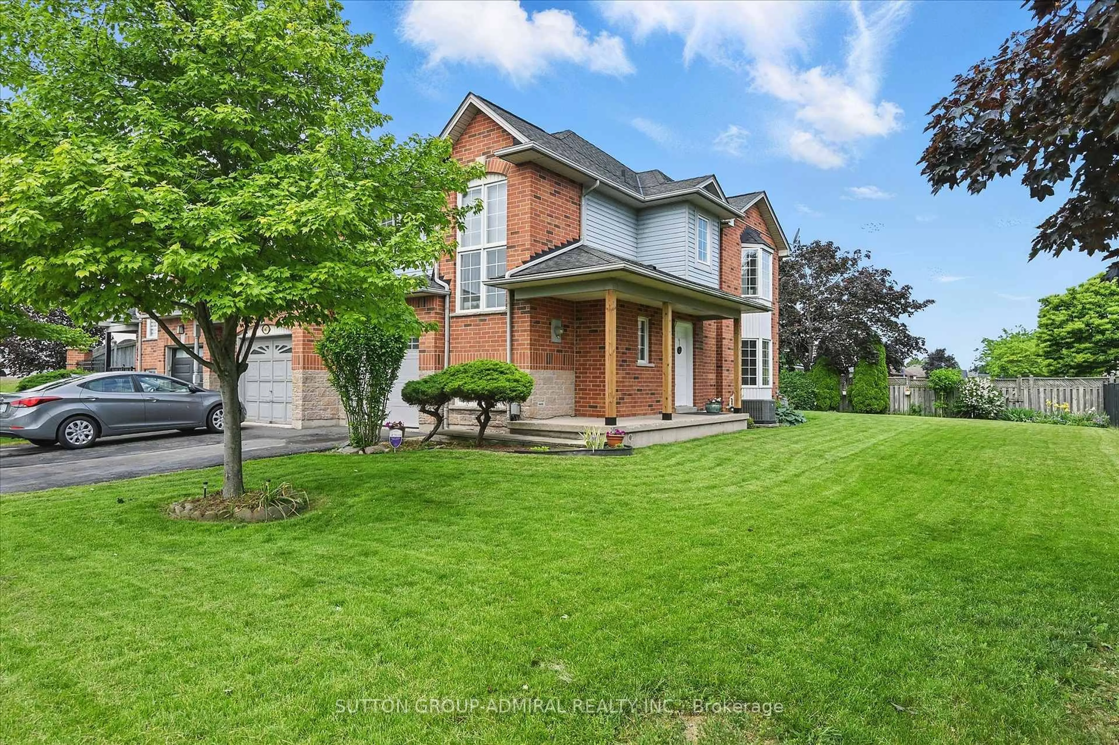 Home with brick exterior material, street for 469 Dewitt Rd, Hamilton Ontario L8E 5W8