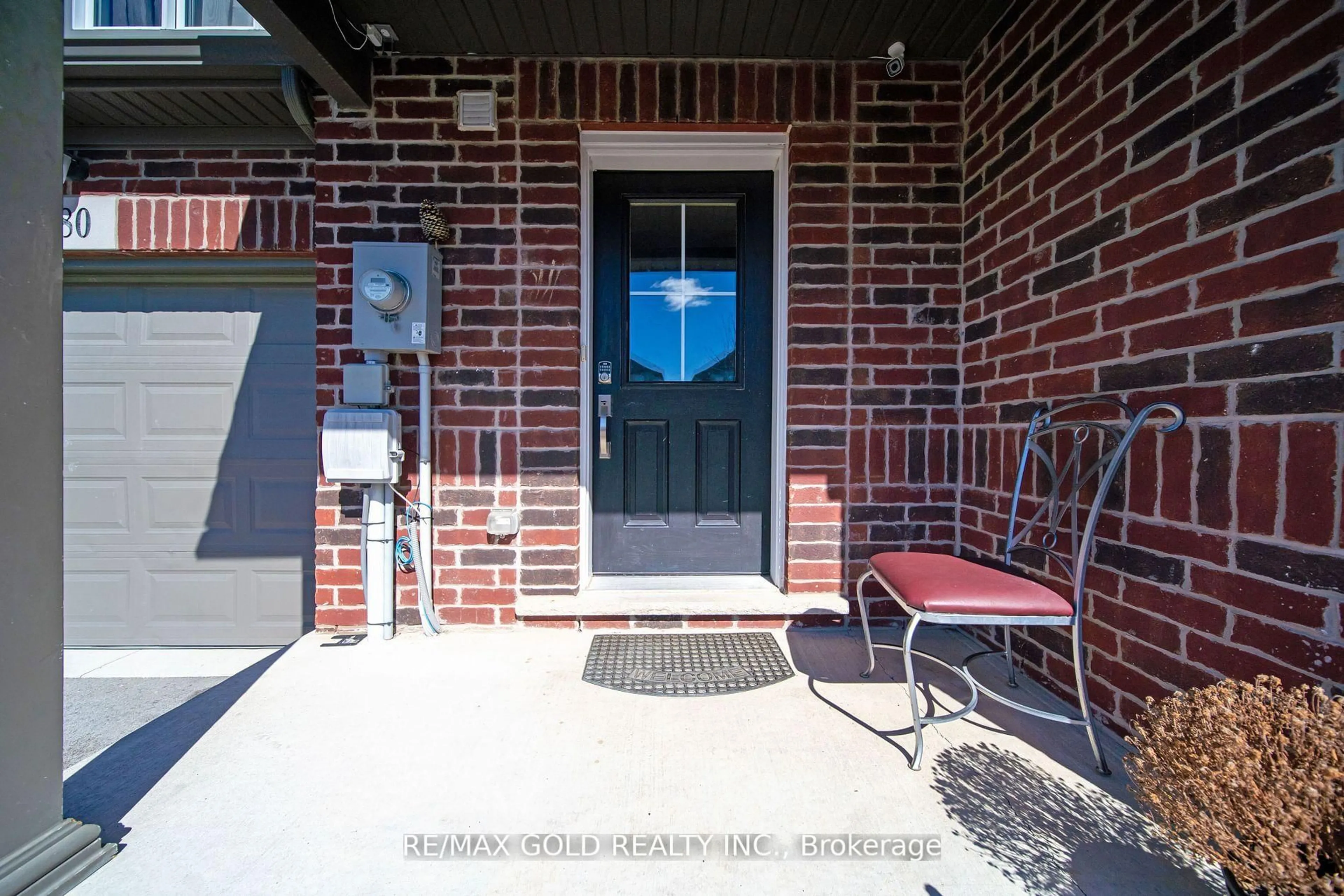 Unknown for 80 Monarch St, Welland Ontario L3C 0E6